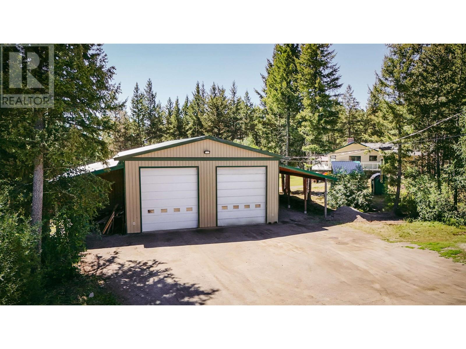 5902 Eastwood Road, 100 Mile House, British Columbia  V0K 2E1 - Photo 34 - R2972821
