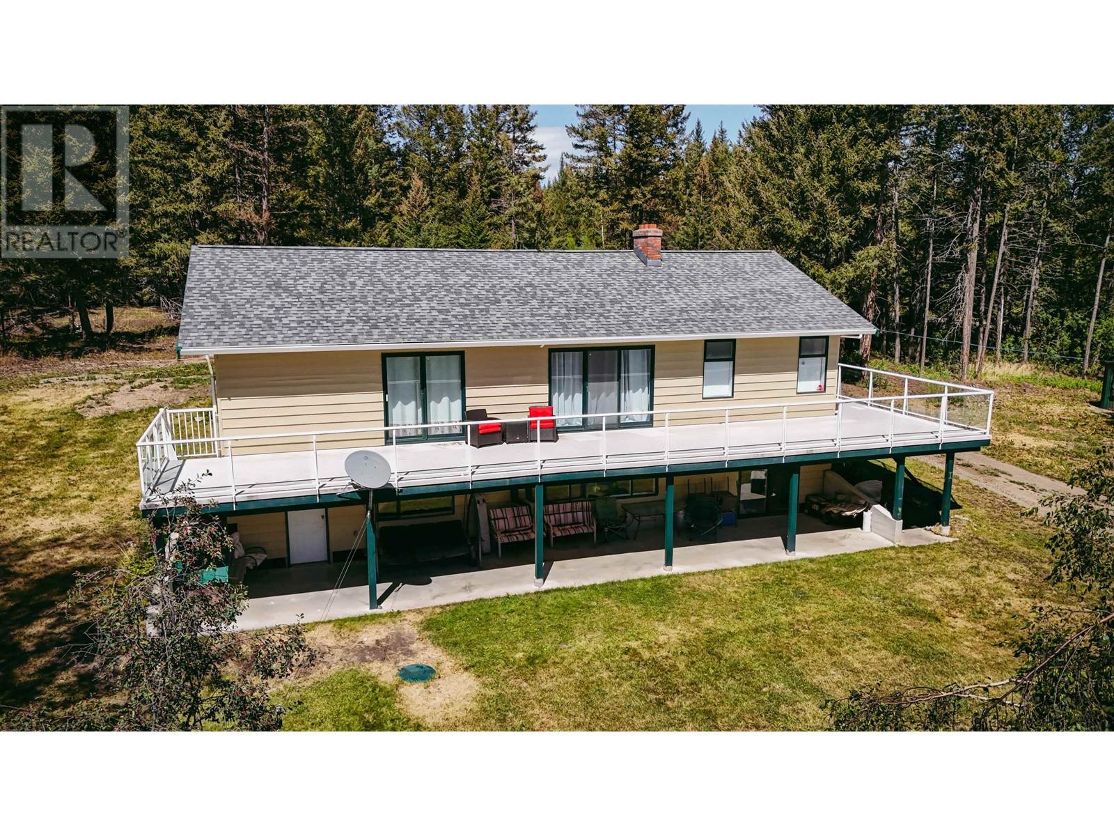 5902 Eastwood Road, 100 Mile House, British Columbia  V0K 2E1 - Photo 9 - R2972821
