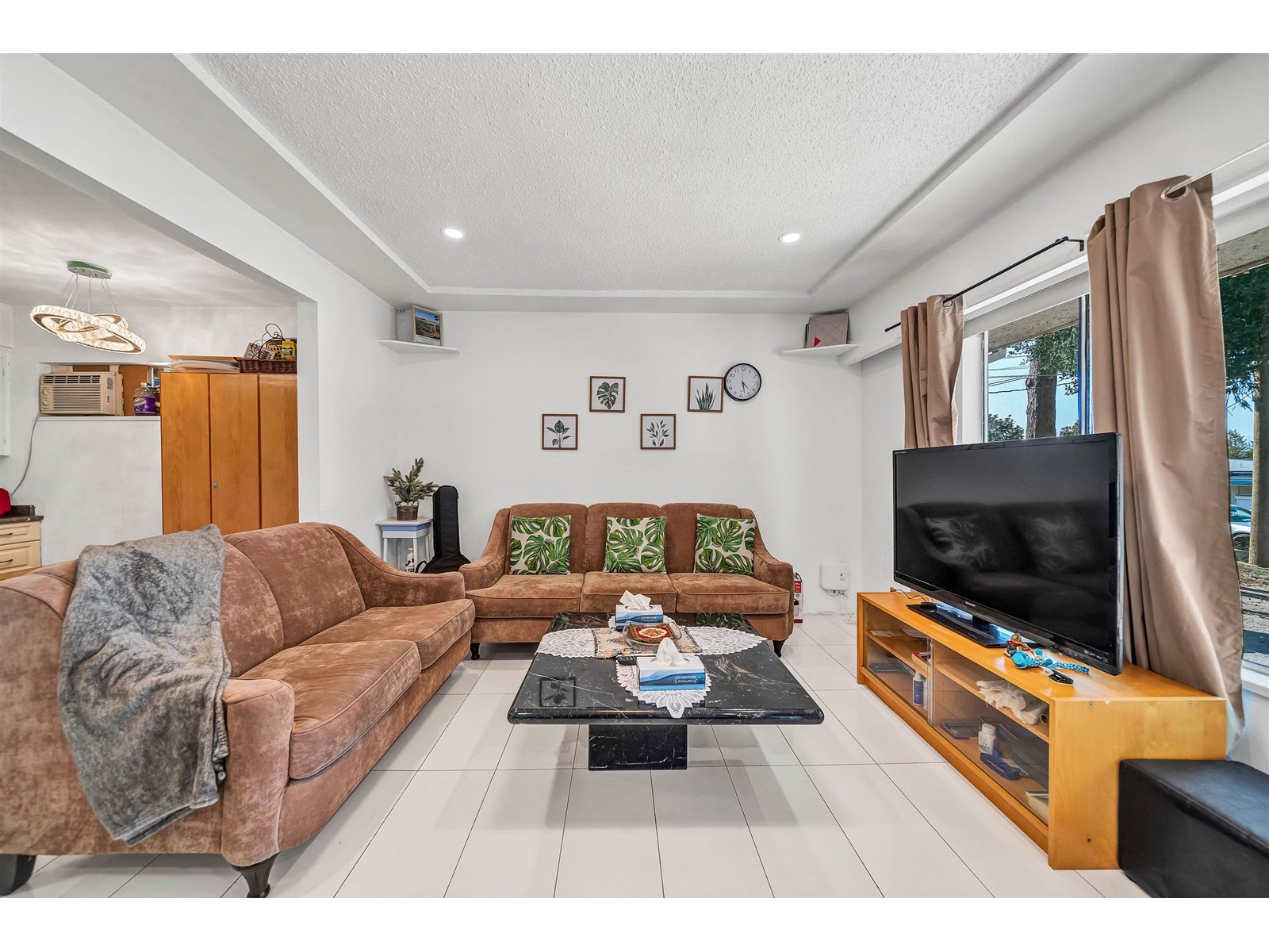11712 97 Avenue, Surrey, British Columbia  V3V 2B8 - Photo 7 - R2972355