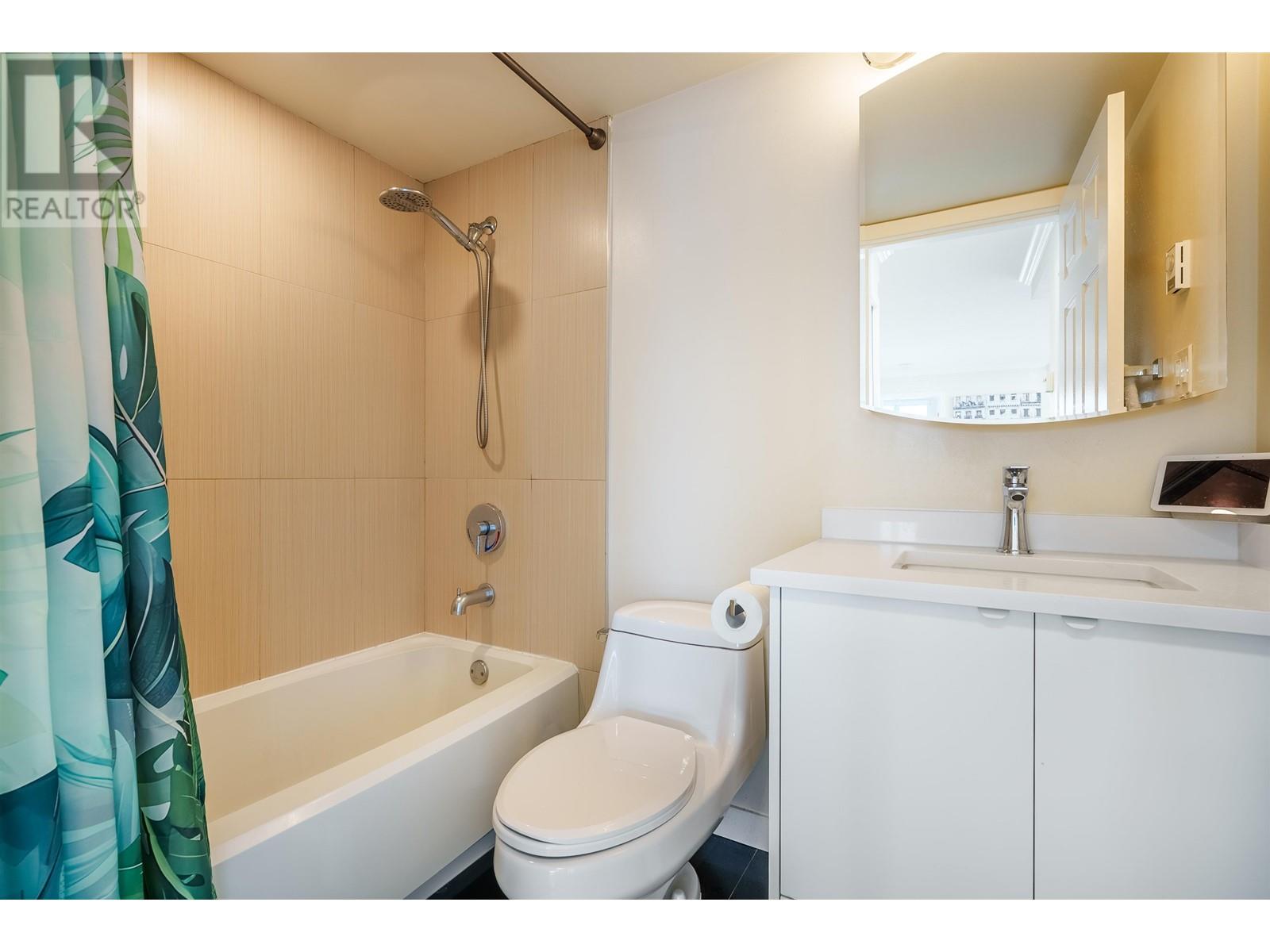 2004 5189 Gaston Street, Vancouver, British Columbia  V5R 6C7 - Photo 14 - R2972746