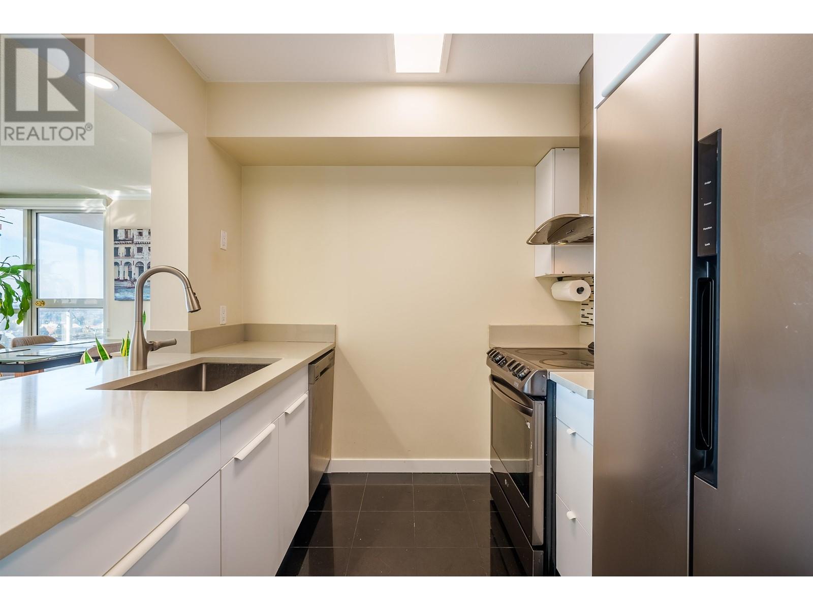 2004 5189 Gaston Street, Vancouver, British Columbia  V5R 6C7 - Photo 7 - R2972746