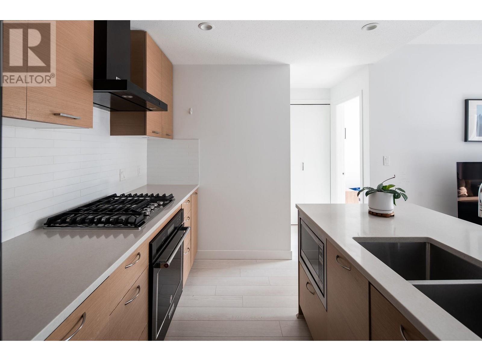 506 3581 Ross Drive, Vancouver, British Columbia  V6S 0K5 - Photo 10 - R2972761