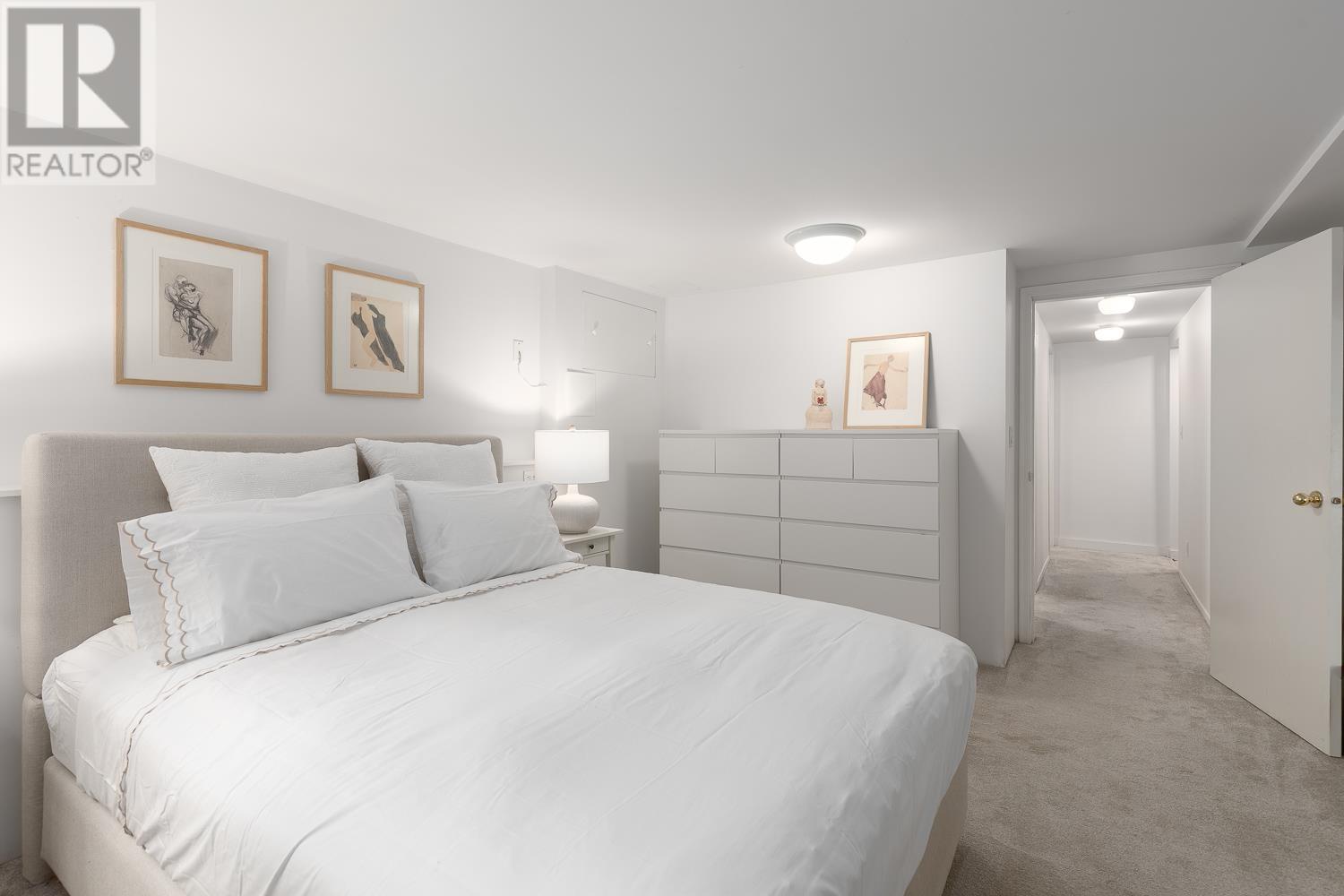 Listing Picture 30 of 40 : 626 E 21ST AVENUE, Vancouver / 溫哥華 - 魯藝地產 Yvonne Lu Group - MLS Medallion Club Member