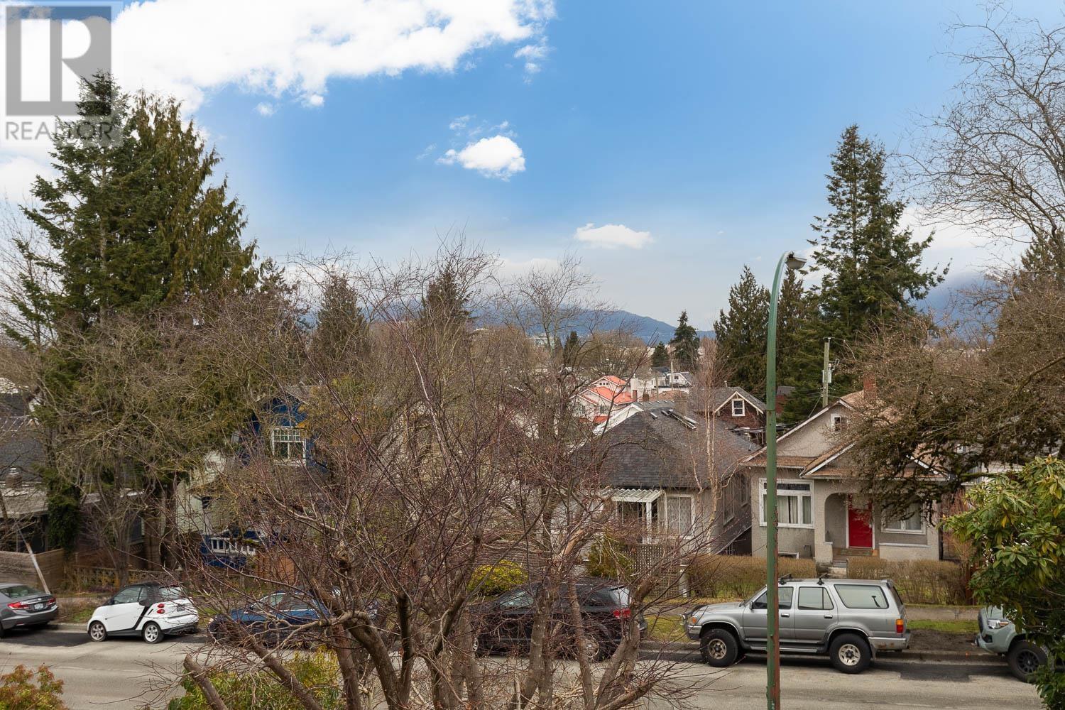 Listing Picture 34 of 40 : 626 E 21ST AVENUE, Vancouver / 溫哥華 - 魯藝地產 Yvonne Lu Group - MLS Medallion Club Member