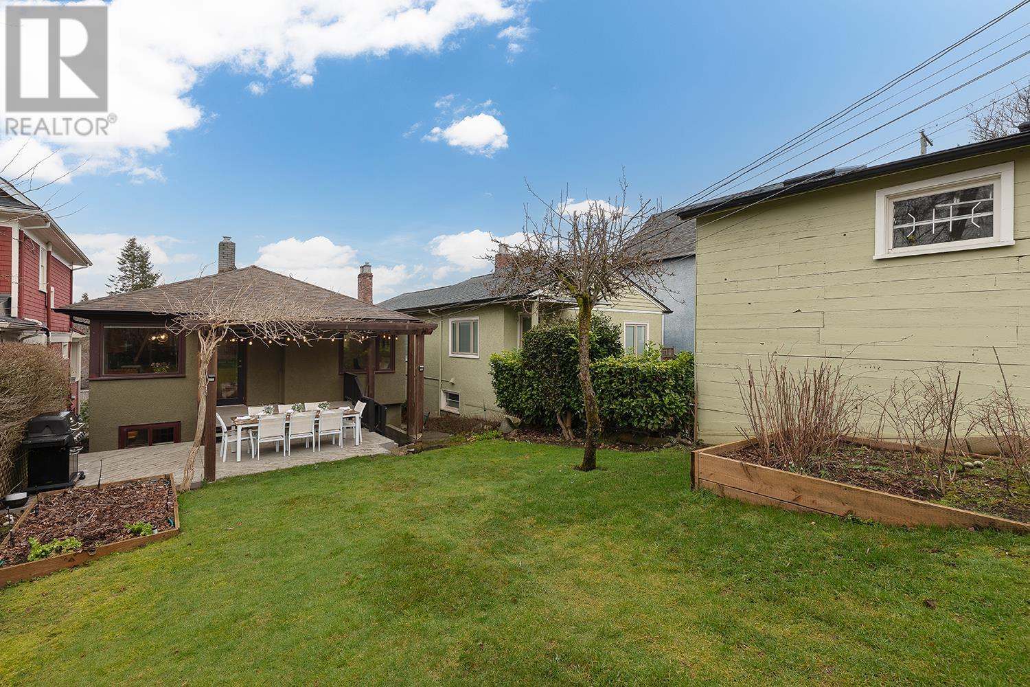 Listing Picture 35 of 40 : 626 E 21ST AVENUE, Vancouver / 溫哥華 - 魯藝地產 Yvonne Lu Group - MLS Medallion Club Member