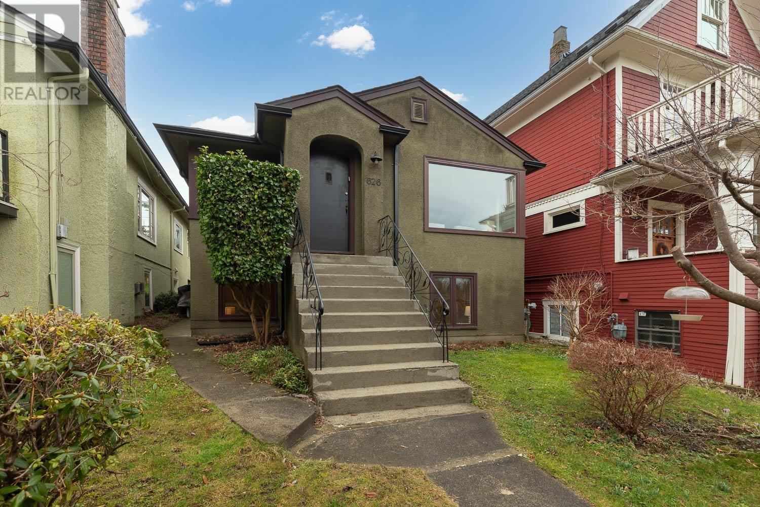 Listing Picture 39 of 40 : 626 E 21ST AVENUE, Vancouver / 溫哥華 - 魯藝地產 Yvonne Lu Group - MLS Medallion Club Member