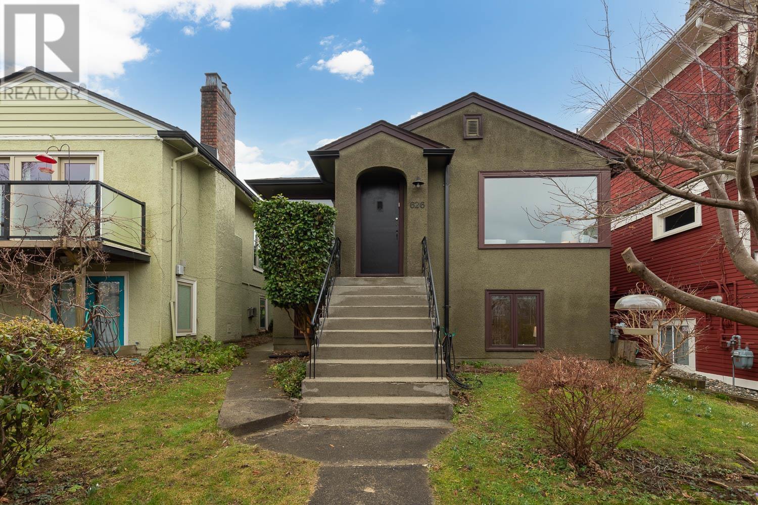 Listing Picture 40 of 40 : 626 E 21ST AVENUE, Vancouver / 溫哥華 - 魯藝地產 Yvonne Lu Group - MLS Medallion Club Member