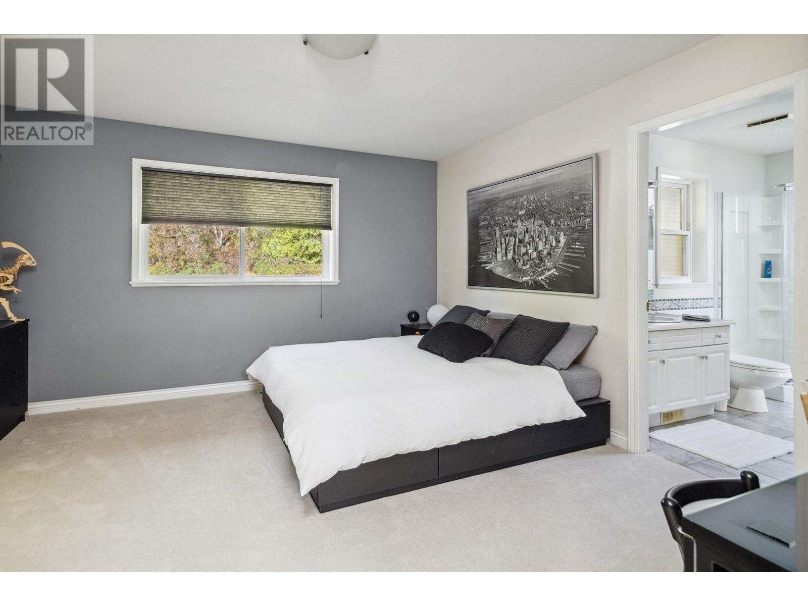 3823 Michener Way, North Vancouver, British Columbia  V7K 3C7 - Photo 24 - R2972796