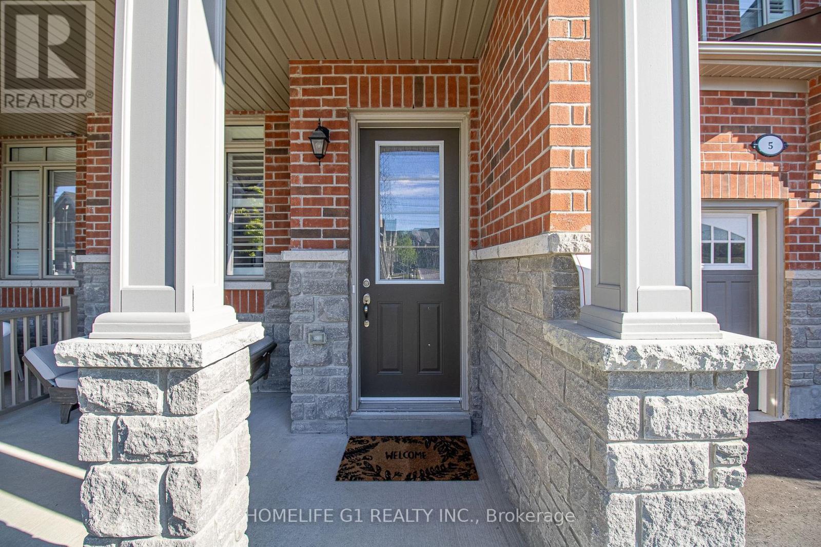 Property at 5 CATON LANE image 3