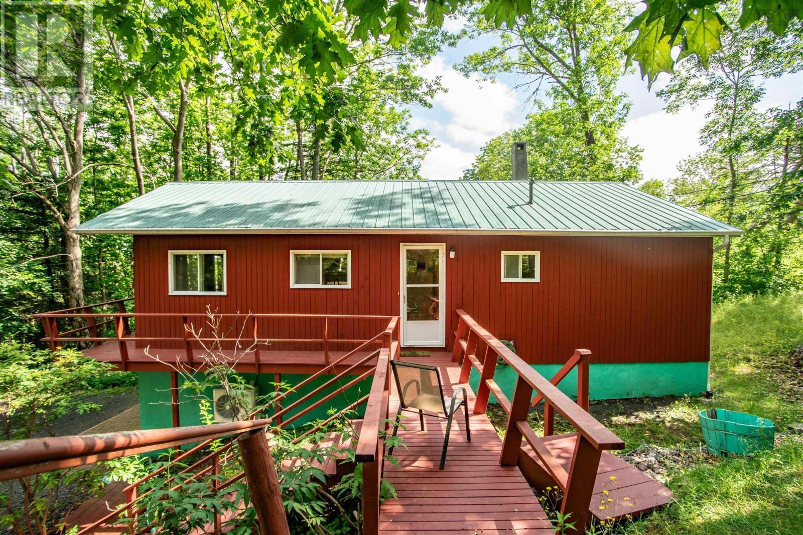 594 Highway 1, Deep Brook, Nova Scotia  B0S 1J0 - Photo 5 - 202504007