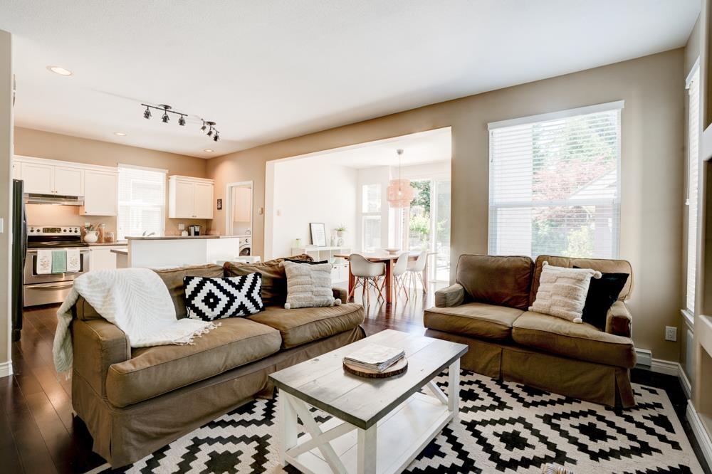 3331 Rosemary Heights Crescent, Surrey, British Columbia  V3Z 0K7 - Photo 5 - R2971853