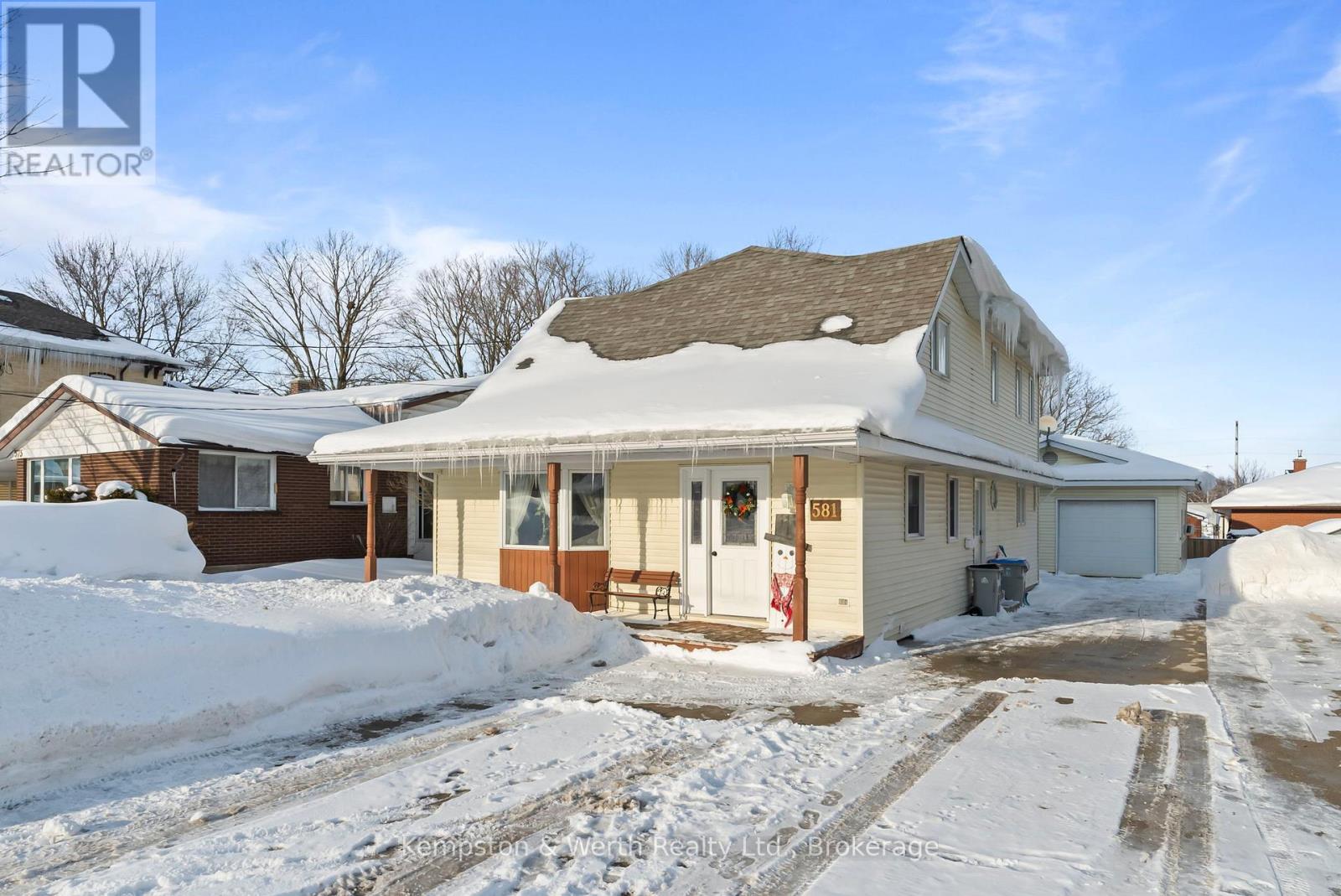 581 Inkerman Street E, North Perth, Ontario  N4W 2N8 - Photo 1 - X11952711