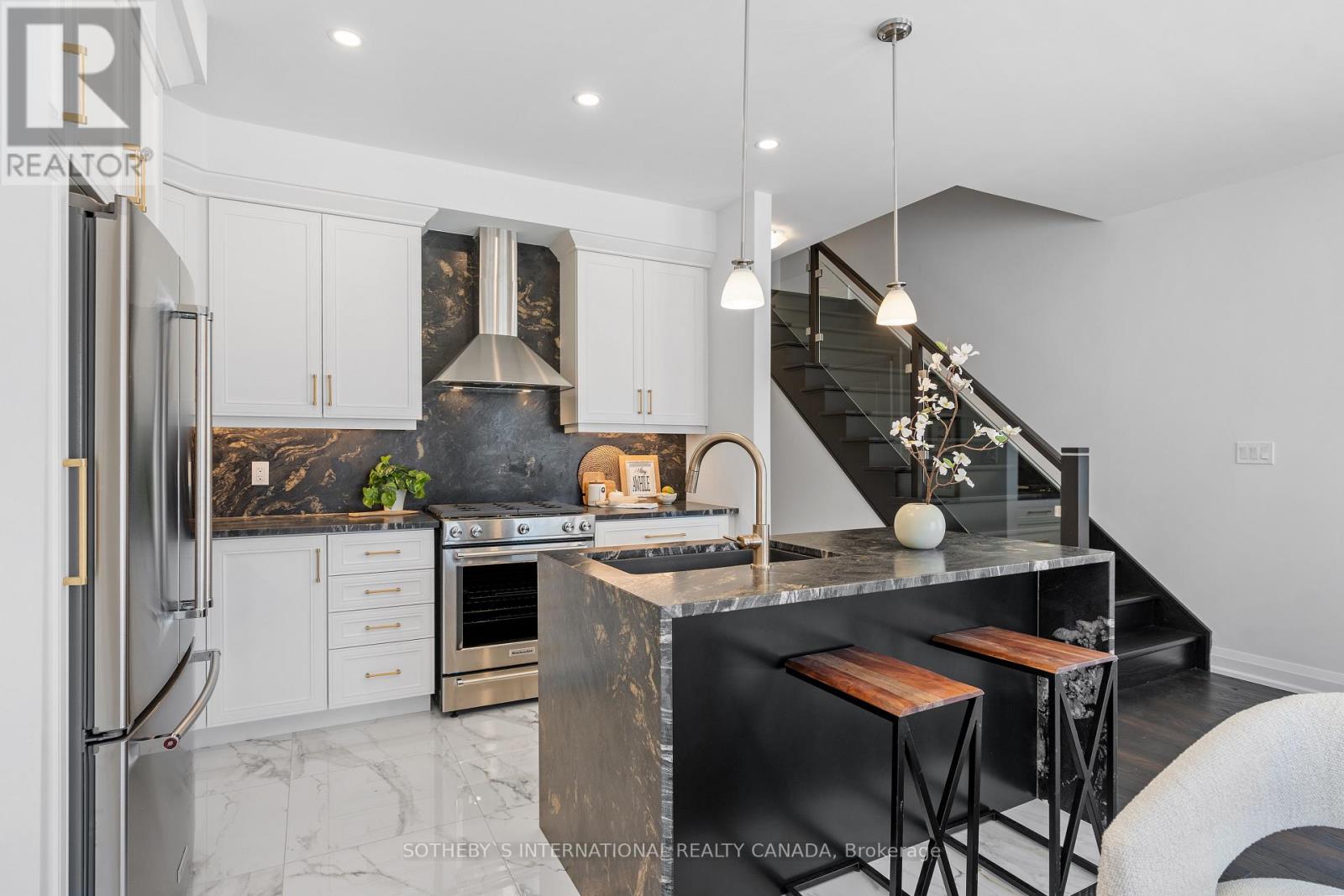 23 - 675 VICTORIA ROAD N, Guelph, Ontario