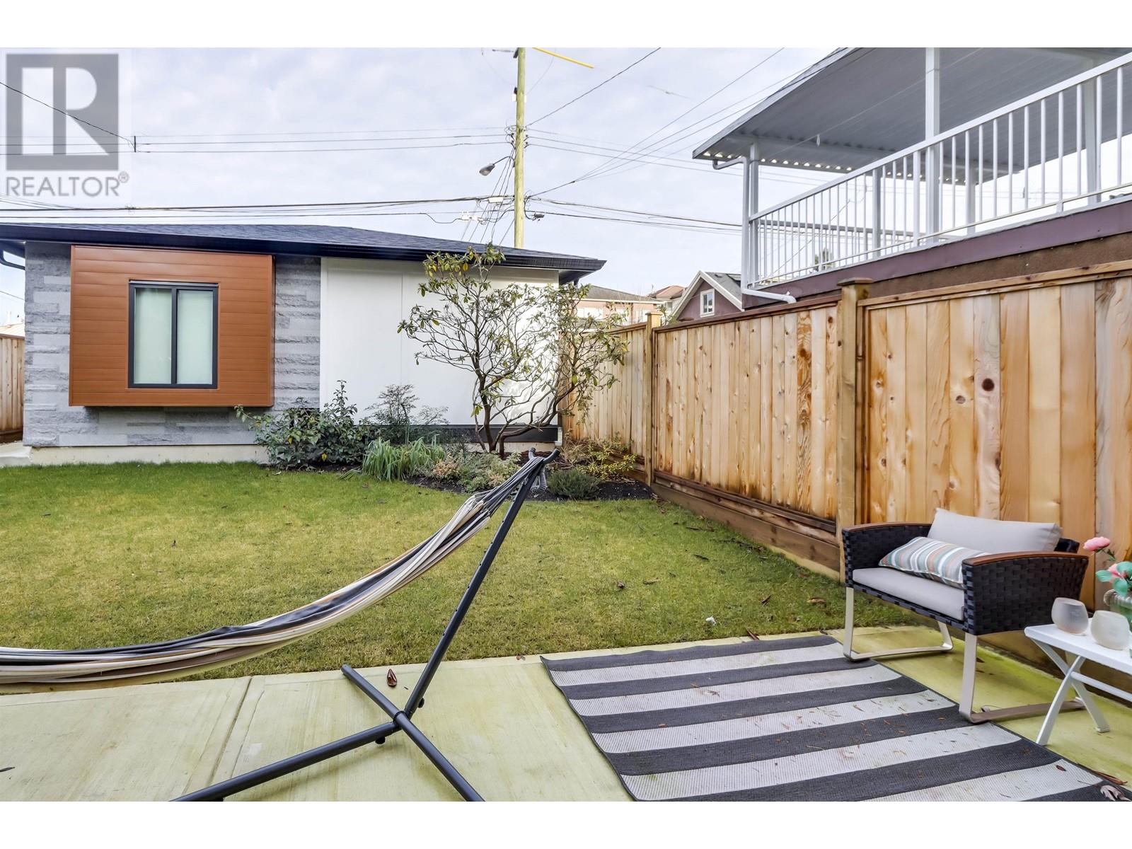 2 1019 E 39th Avenue, Vancouver, British Columbia  V5W 1K9 - Photo 12 - R2972819