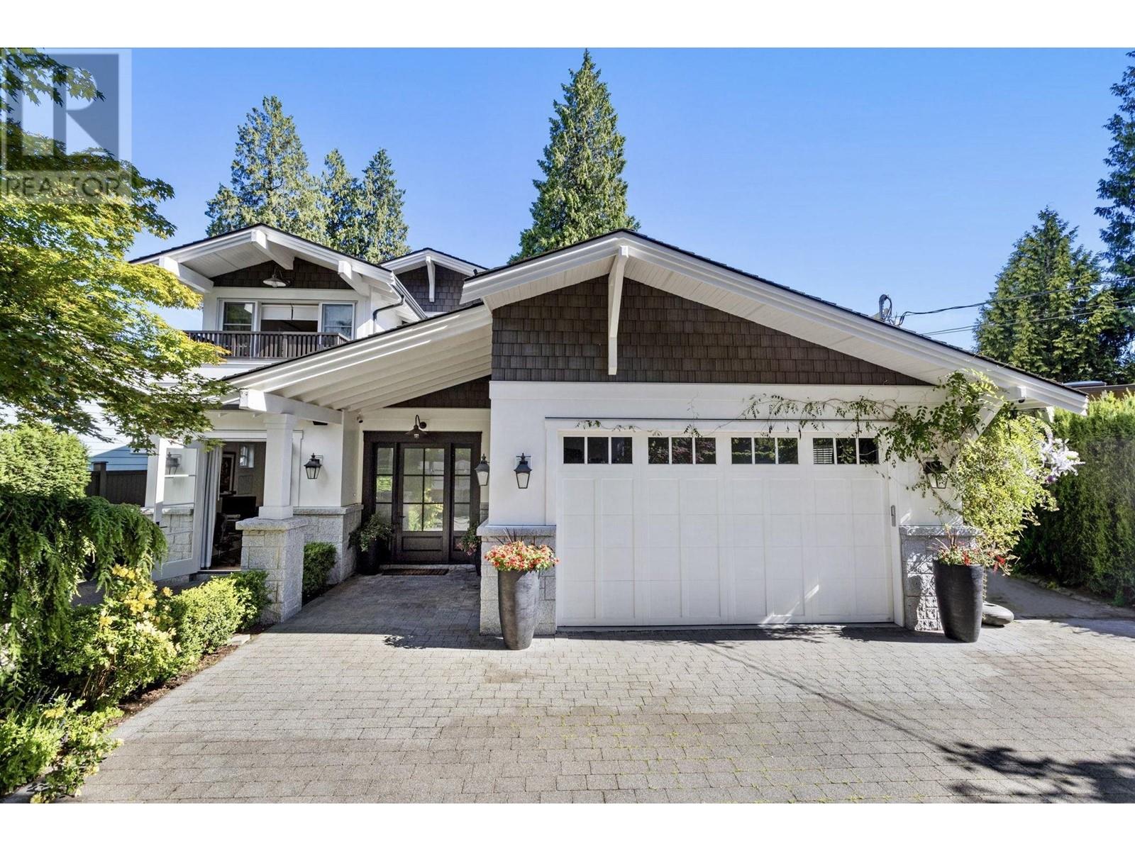 4326 ERWIN DRIVE, west vancouver, British Columbia