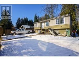 2212 OLD DOLLARTON ROAD, North Vancouver, British Columbia