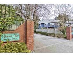 42 900 W 17TH STREET, North Vancouver, British Columbia