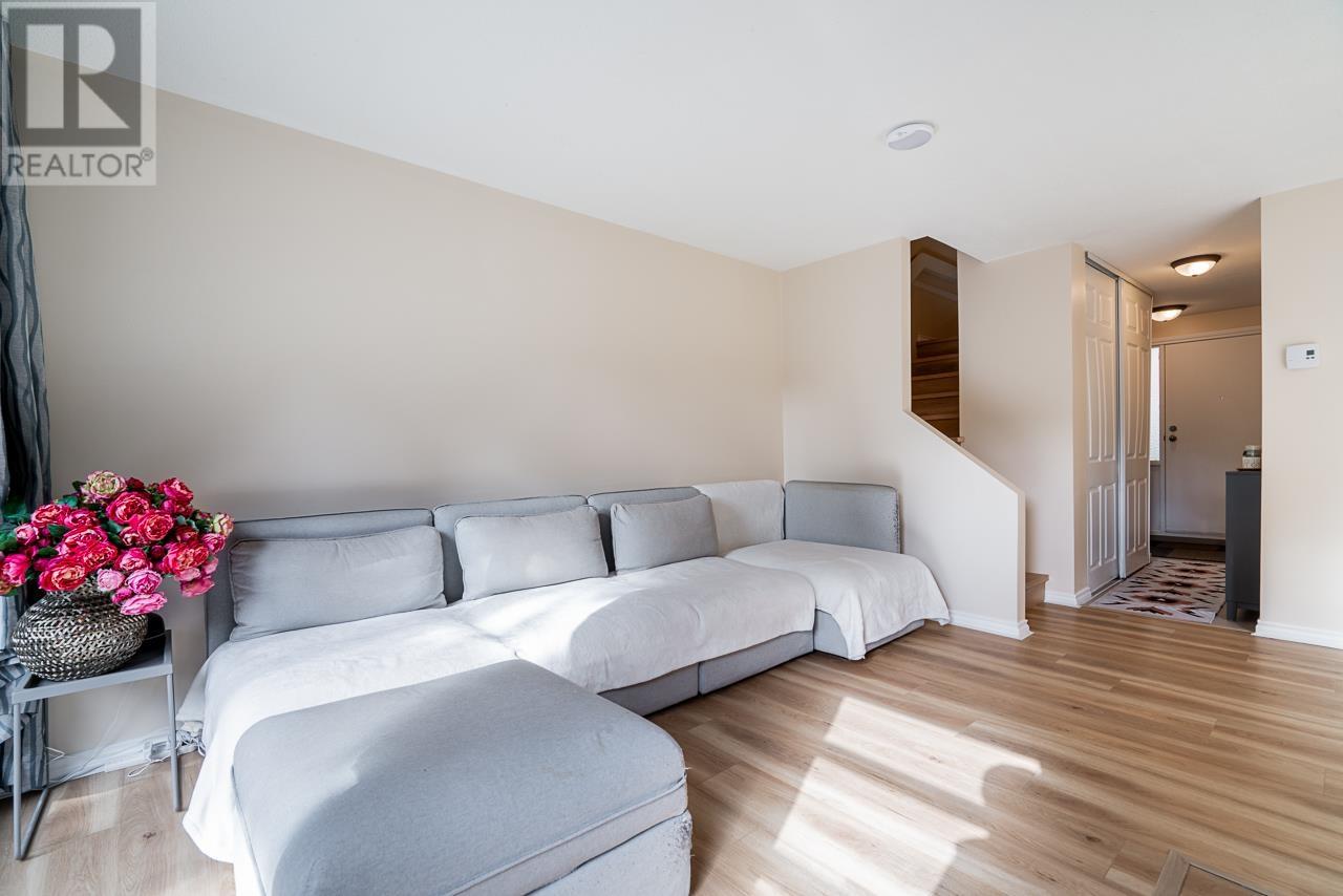 42 900 W 17th Street, North Vancouver, British Columbia  V7P 3K5 - Photo 8 - R2972226