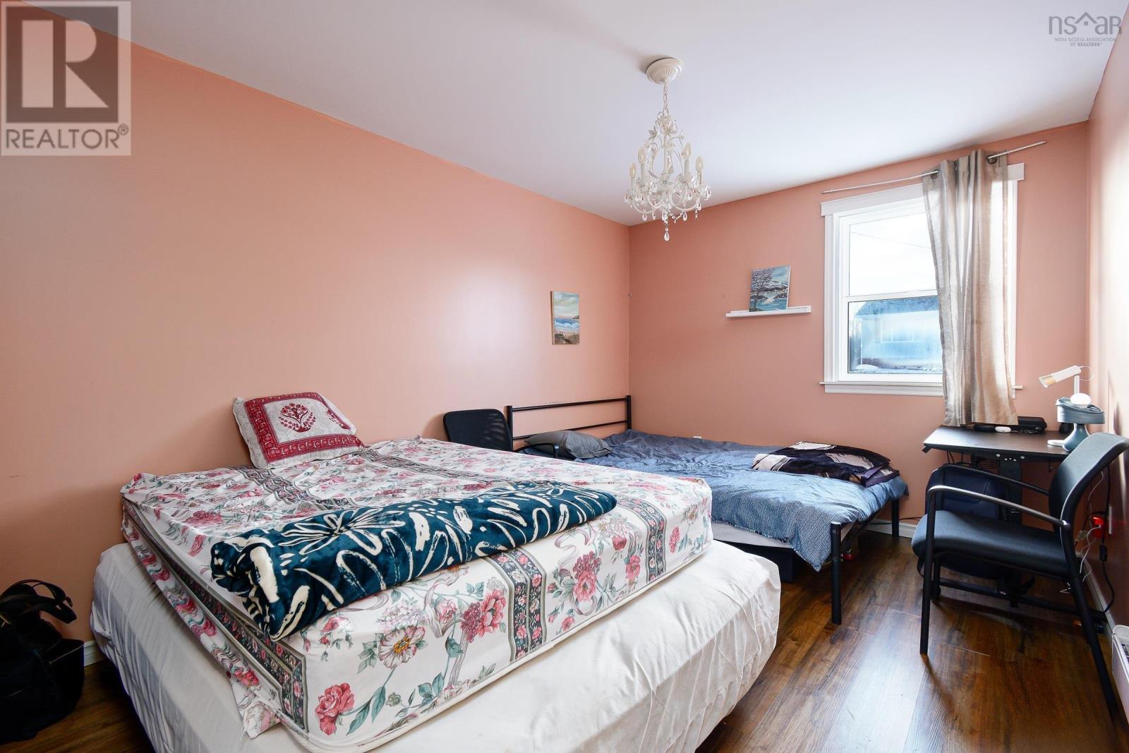 30 Guy Street, Glace Bay, Nova Scotia  B1A 3R1 - Photo 13 - 202504009