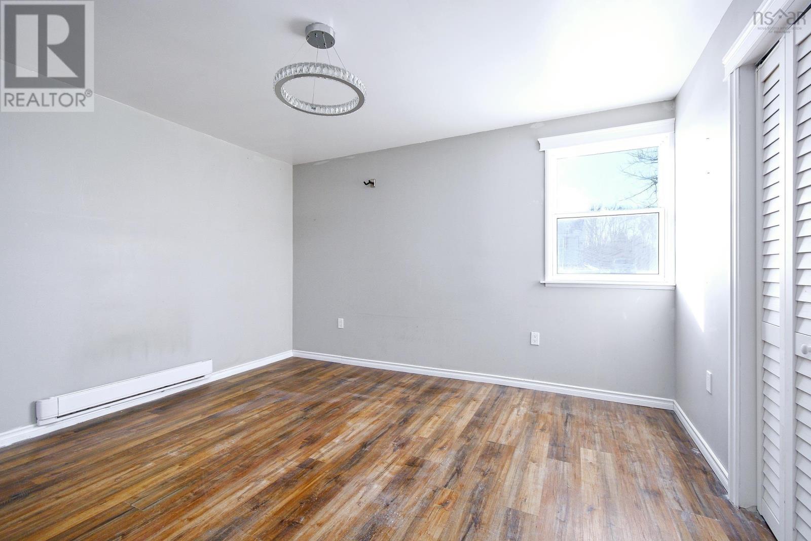 30 Guy Street, Glace Bay, Nova Scotia  B1A 3R1 - Photo 15 - 202504009