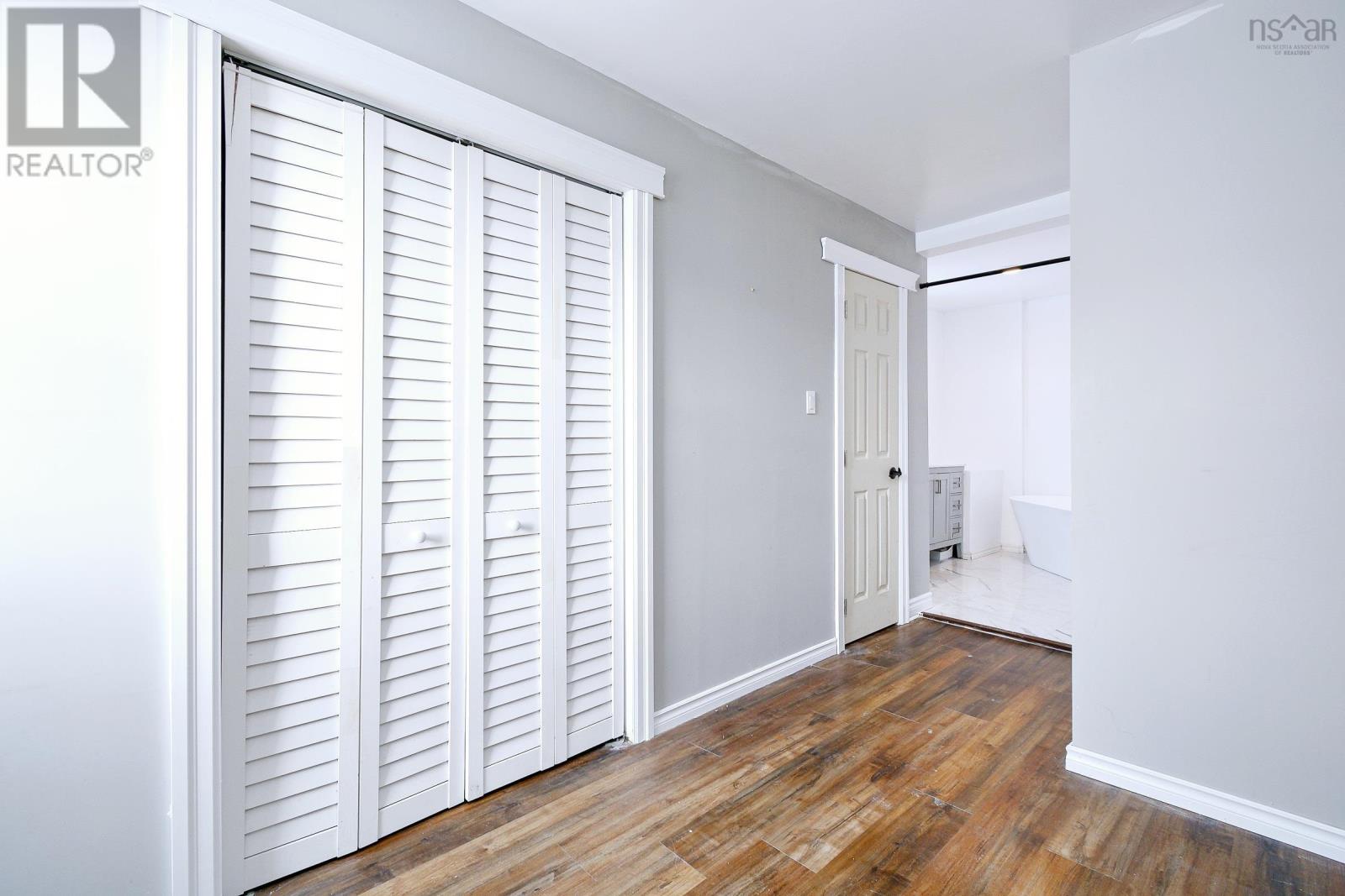 30 Guy Street, Glace Bay, Nova Scotia  B1A 3R1 - Photo 17 - 202504009