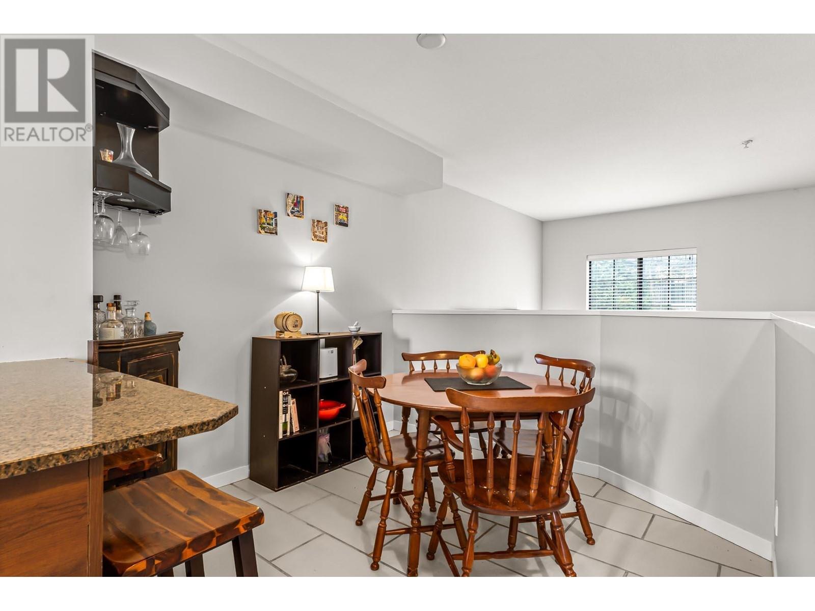 827 Agnes Street, New Westminster, British Columbia  V3M 1H3 - Photo 10 - R2972850