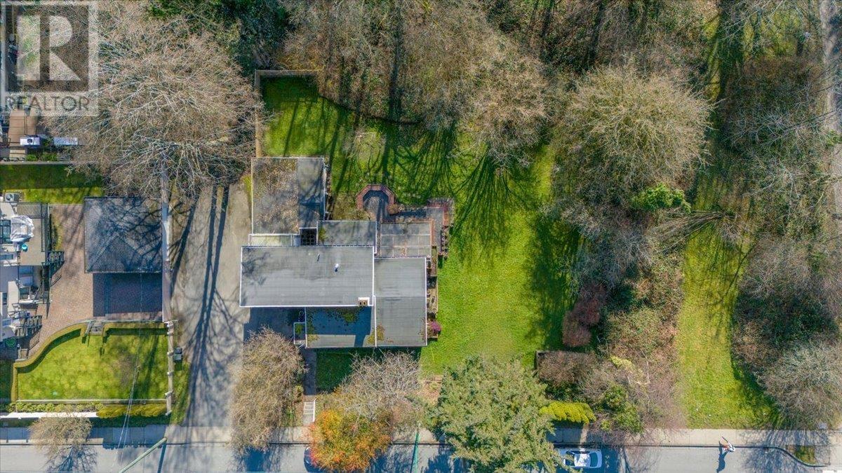 4218 Moscrop Street, Burnaby, British Columbia  V5G 2E5 - Photo 1 - R2972604