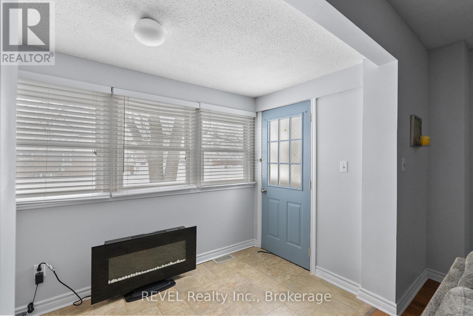 32 Bay Avenue, Welland, Ontario  L3B 3G6 - Photo 6 - X11998444