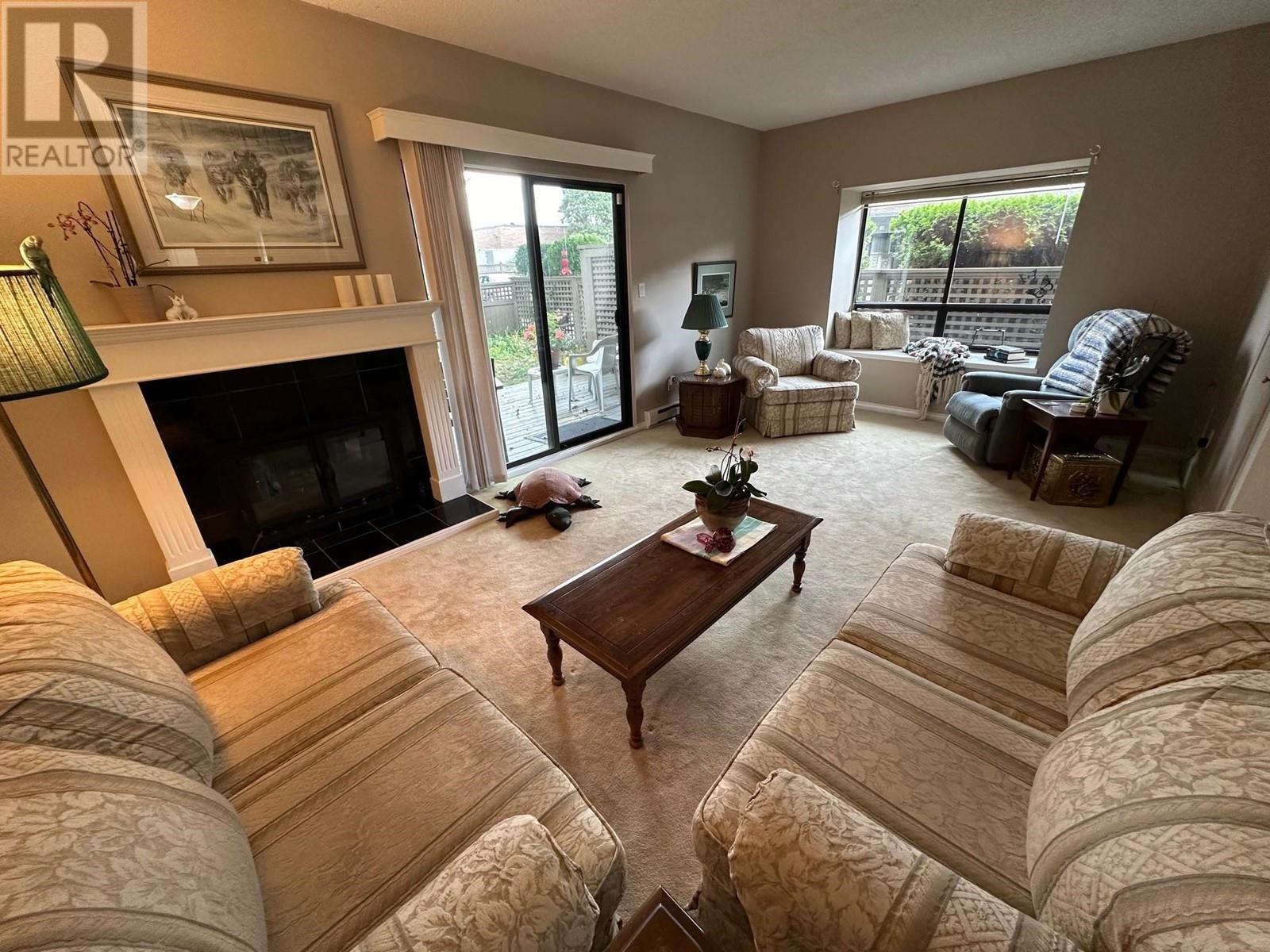 Listing Picture 13 of 27 : 79 10220 DUNOON DRIVE, Richmond / 烈治文 - 魯藝地產 Yvonne Lu Group - MLS Medallion Club Member