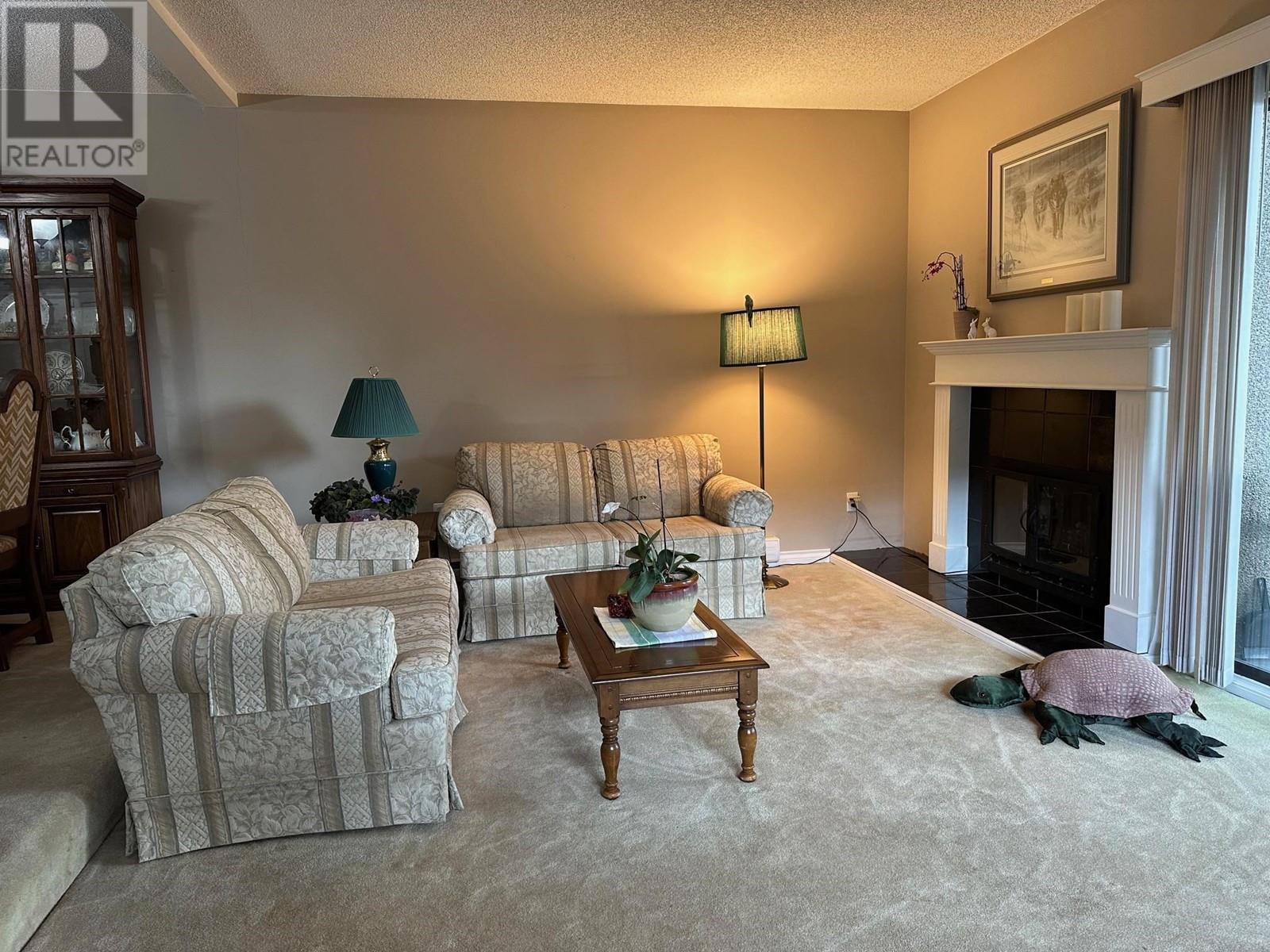 Listing Picture 16 of 27 : 79 10220 DUNOON DRIVE, Richmond / 烈治文 - 魯藝地產 Yvonne Lu Group - MLS Medallion Club Member