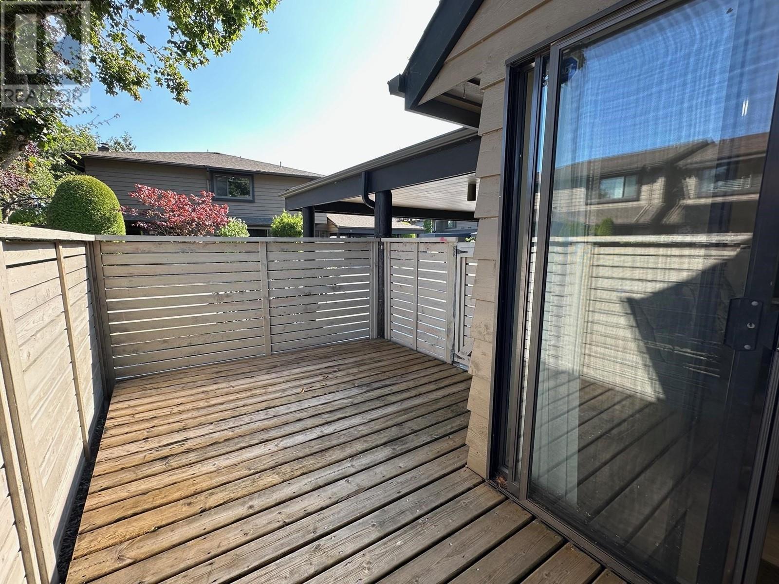 Listing Picture 20 of 27 : 79 10220 DUNOON DRIVE, Richmond / 烈治文 - 魯藝地產 Yvonne Lu Group - MLS Medallion Club Member
