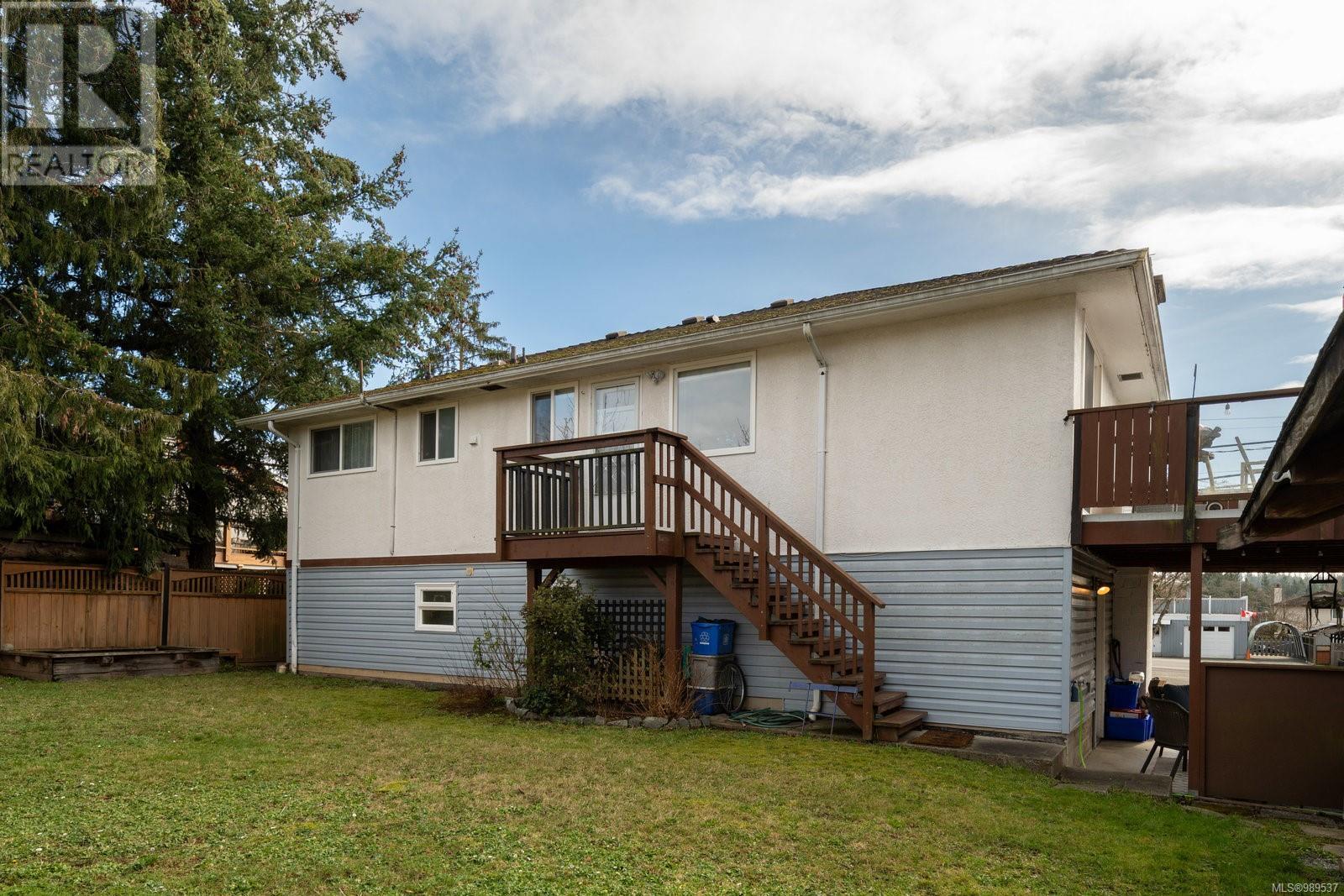 1084 Verdier Ave, Central Saanich, British Columbia  V8M 1E6 - Photo 28 - 989537