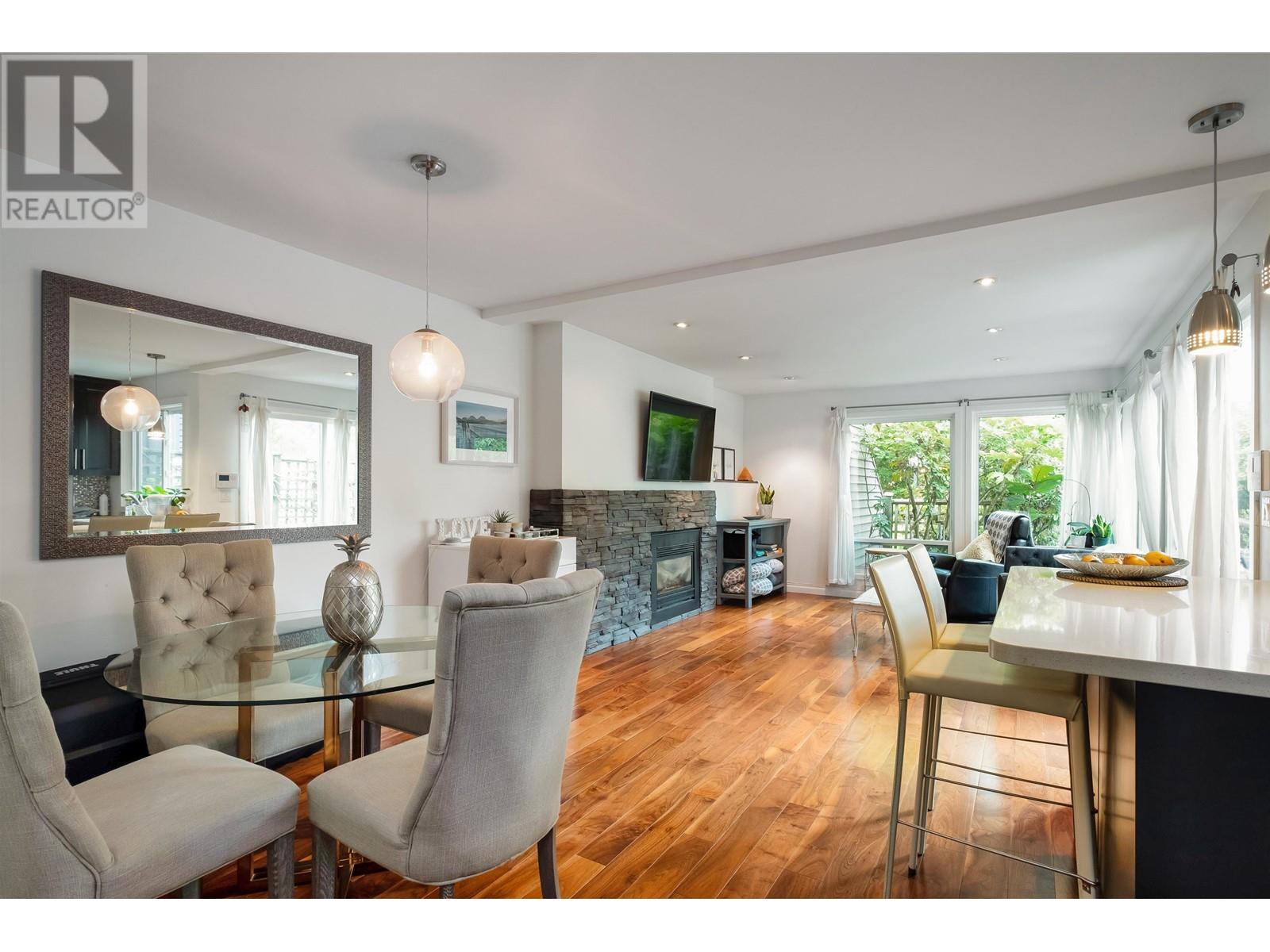 Listing Picture 5 of 18 : 2536 CORNWALL STREET, Vancouver / 溫哥華 - 魯藝地產 Yvonne Lu Group - MLS Medallion Club Member