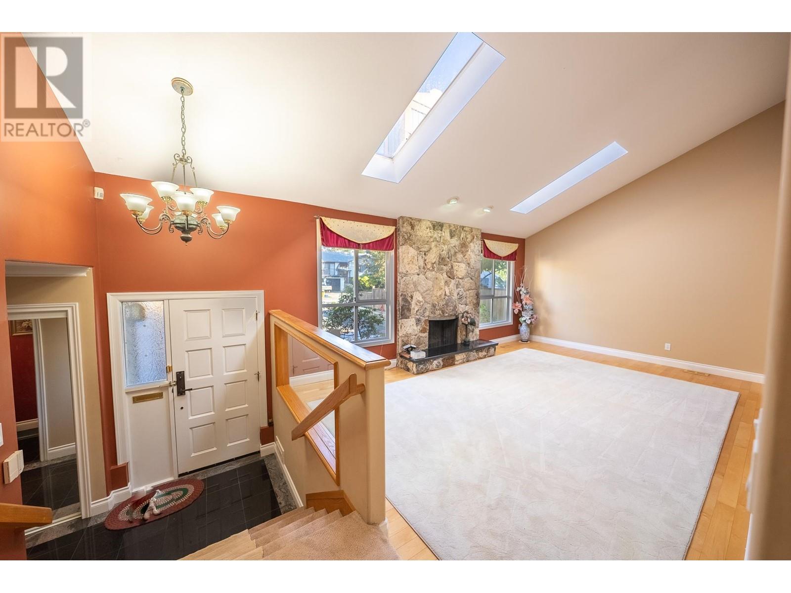 8340 Lunen Road, Richmond, British Columbia  V6Y 2X2 - Photo 2 - R2972889