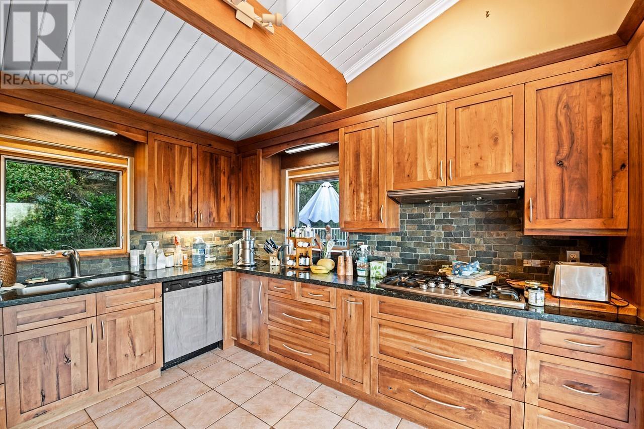 510 St. Andrews Road, West Vancouver, British Columbia  V7S 1V2 - Photo 6 - R2972924