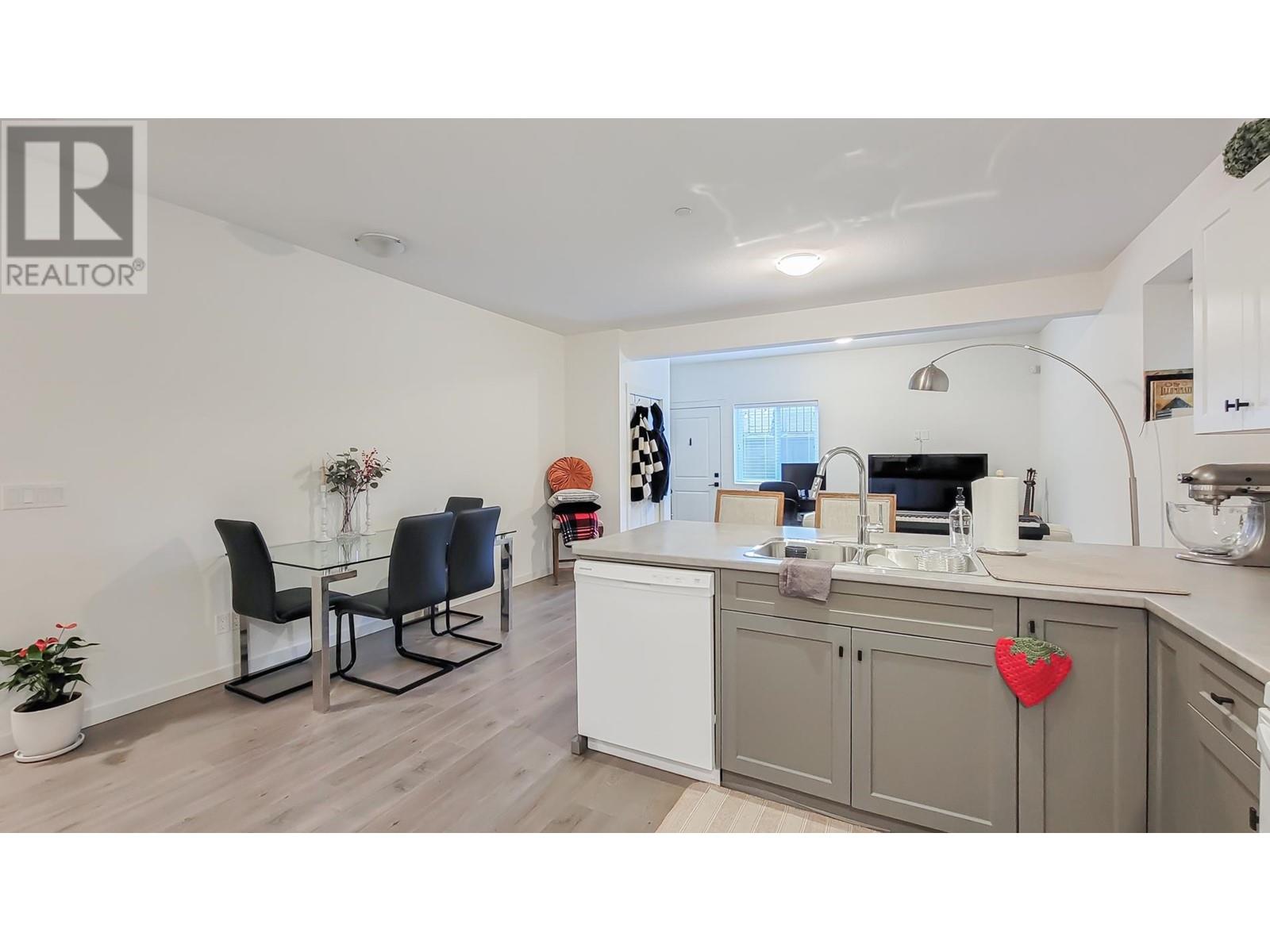 24670 106 Avenue, Maple Ridge, British Columbia  V2W 0A2 - Photo 30 - R2972877
