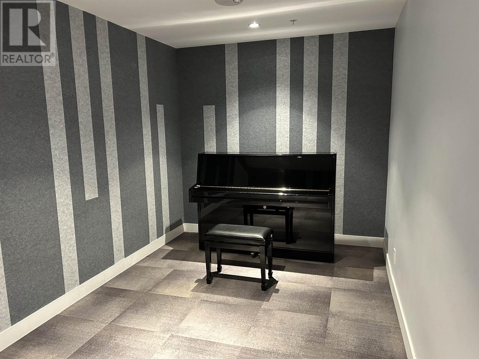 Listing Picture 12 of 26 : 1102 4458 BERESFORD STREET, Burnaby / 本拿比 - 魯藝地產 Yvonne Lu Group - MLS Medallion Club Member