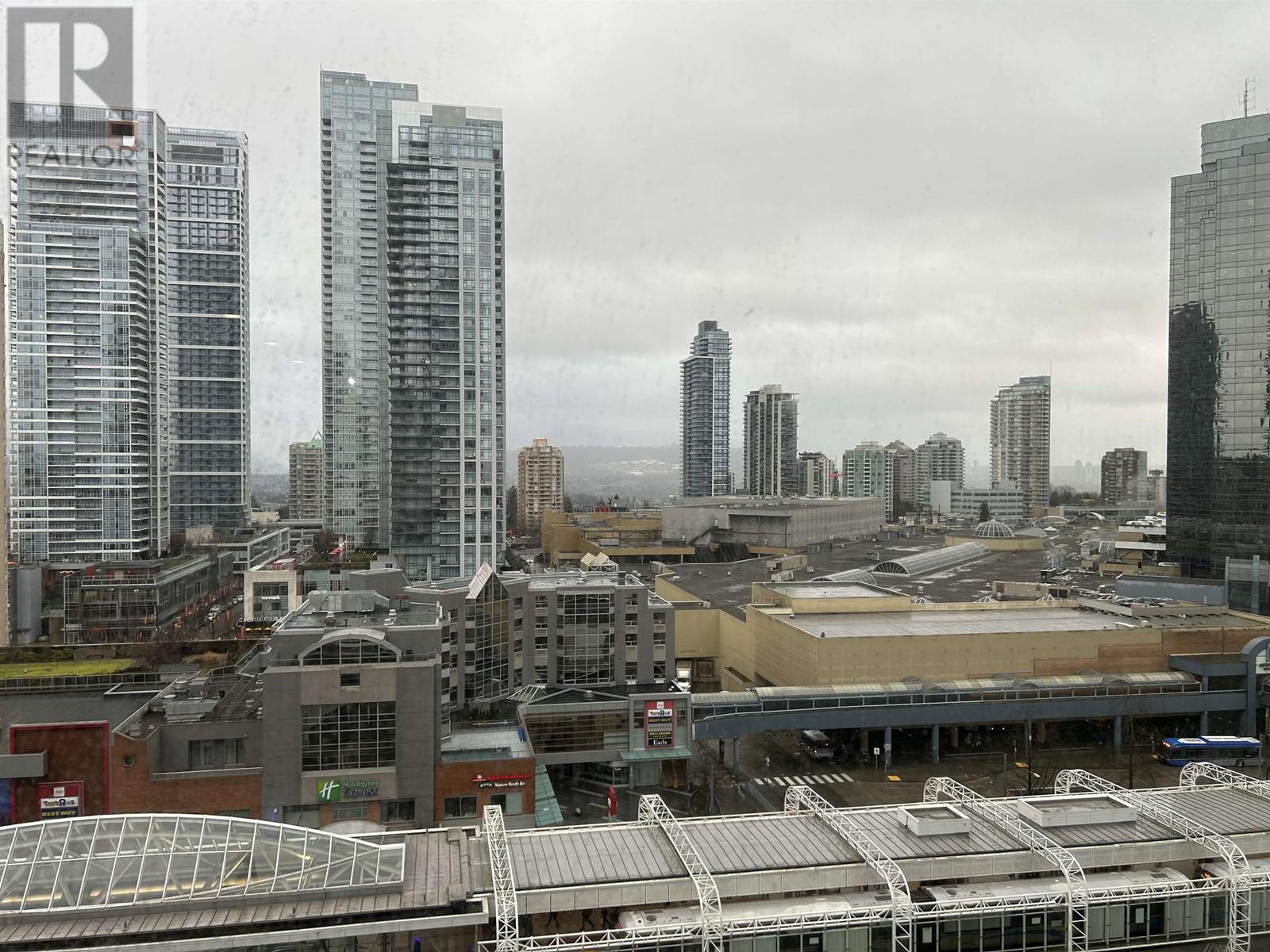 Listing Picture 2 of 26 : 1102 4458 BERESFORD STREET, Burnaby / 本拿比 - 魯藝地產 Yvonne Lu Group - MLS Medallion Club Member