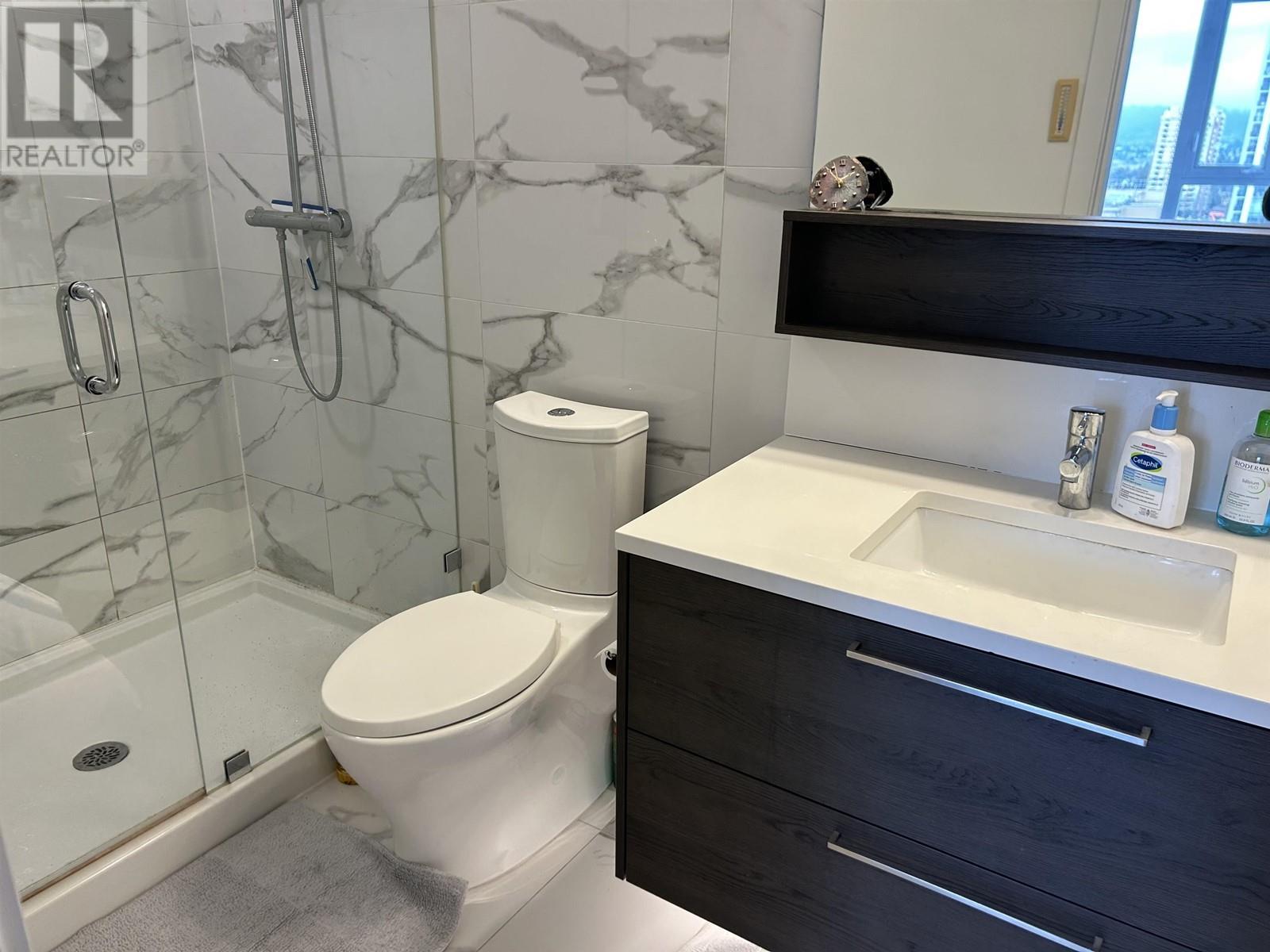 Listing Picture 24 of 26 : 1102 4458 BERESFORD STREET, Burnaby / 本拿比 - 魯藝地產 Yvonne Lu Group - MLS Medallion Club Member