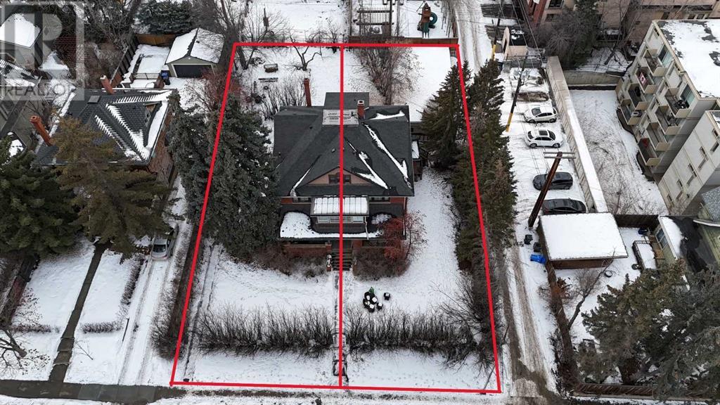 Property at 1915 10 Street SW image 2