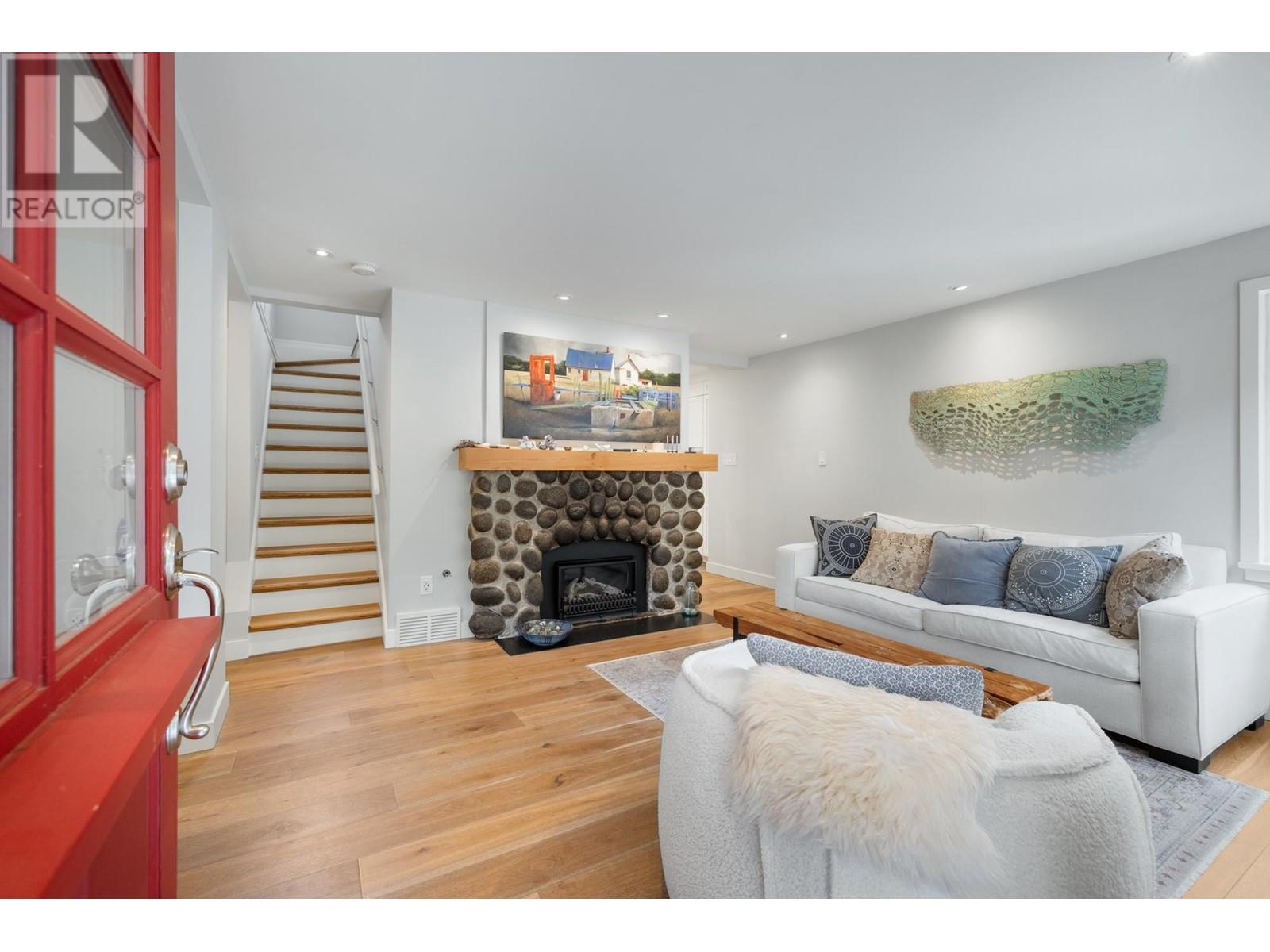 5648 Eagle Harbour Road, West Vancouver, British Columbia  V7W 1P5 - Photo 6 - R2972872