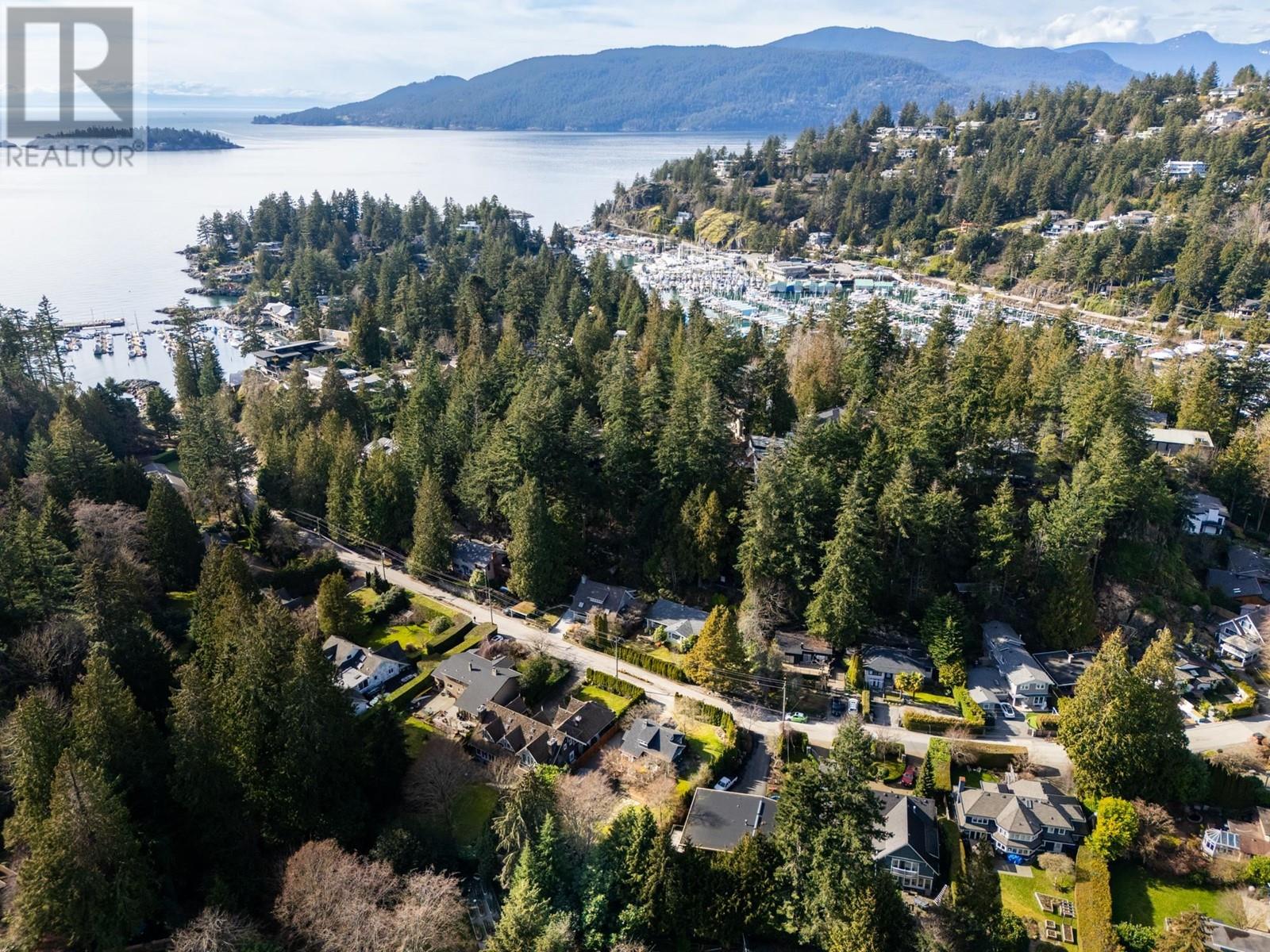5648 Eagle Harbour Road, West Vancouver, British Columbia  V7W 1P5 - Photo 37 - R2972872