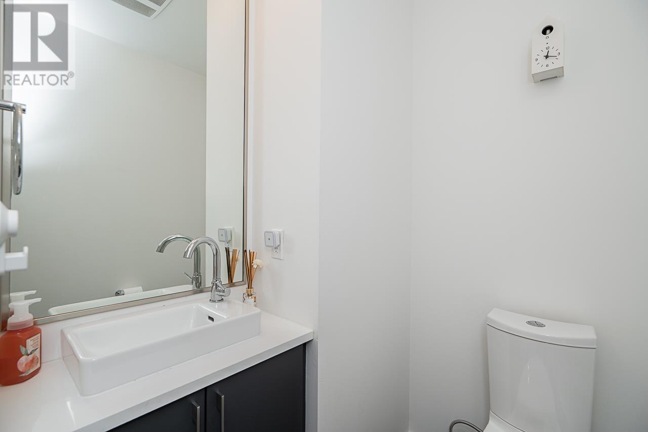 45 2560 Pitt River Road, Port Coquitlam, British Columbia  V3C 0G6 - Photo 17 - R2972467