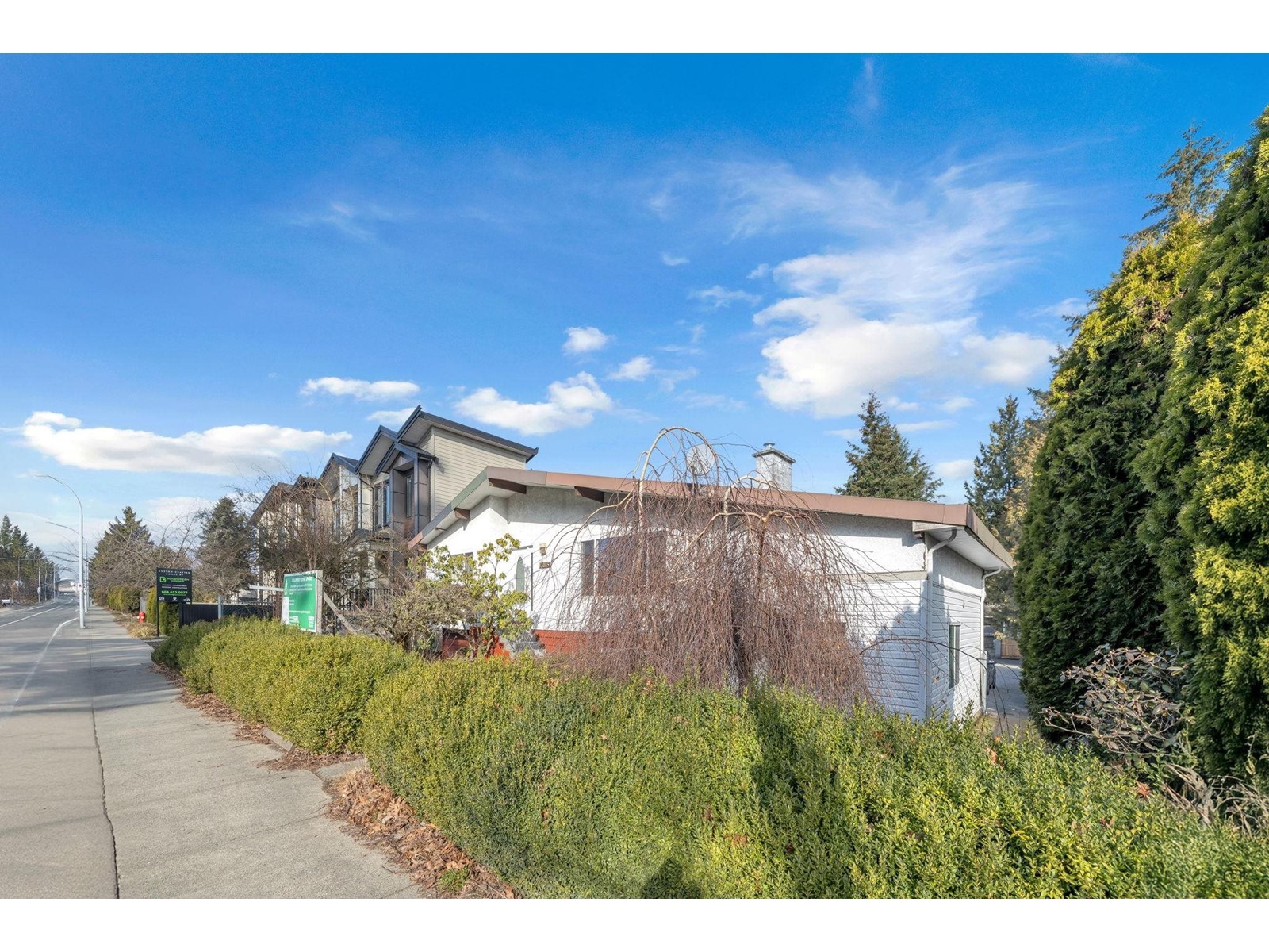 Property at 13105 64 AVENUE image 2