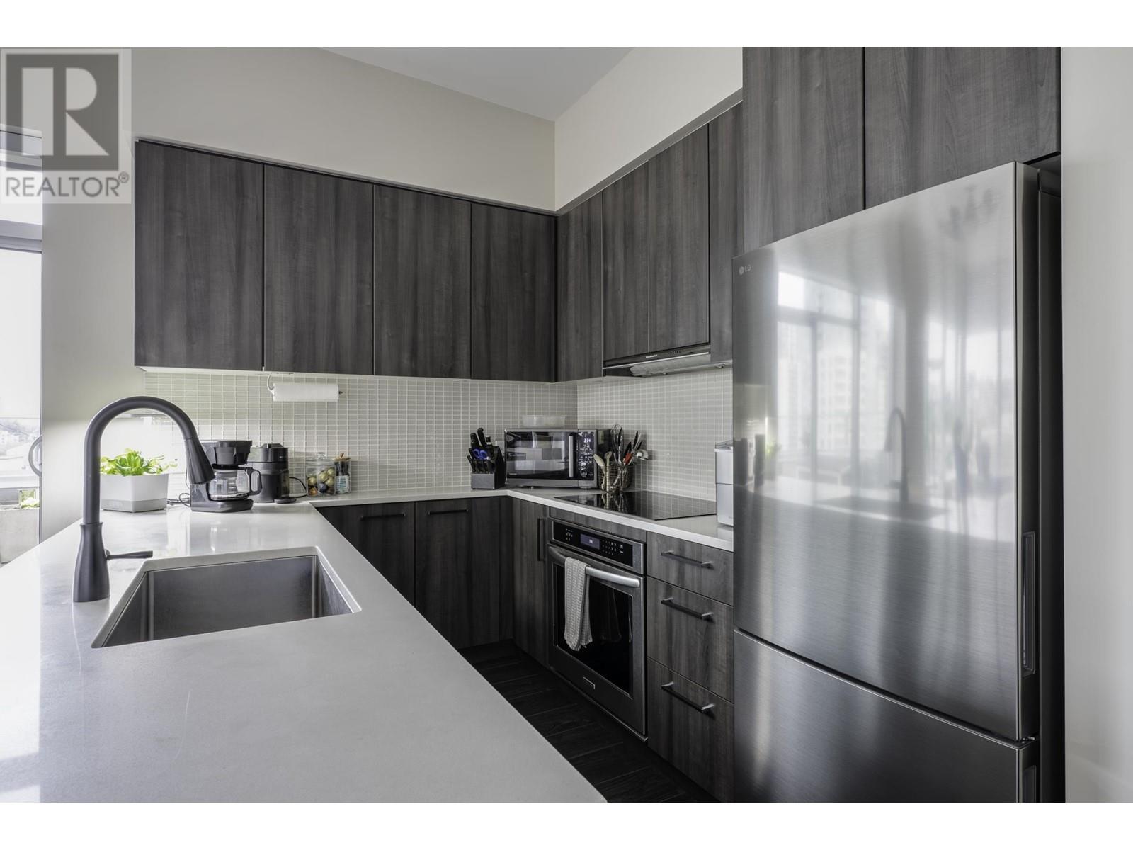 Ph2 668 Columbia Street, New Westminster, British Columbia  V3M 1A9 - Photo 5 - R2972982