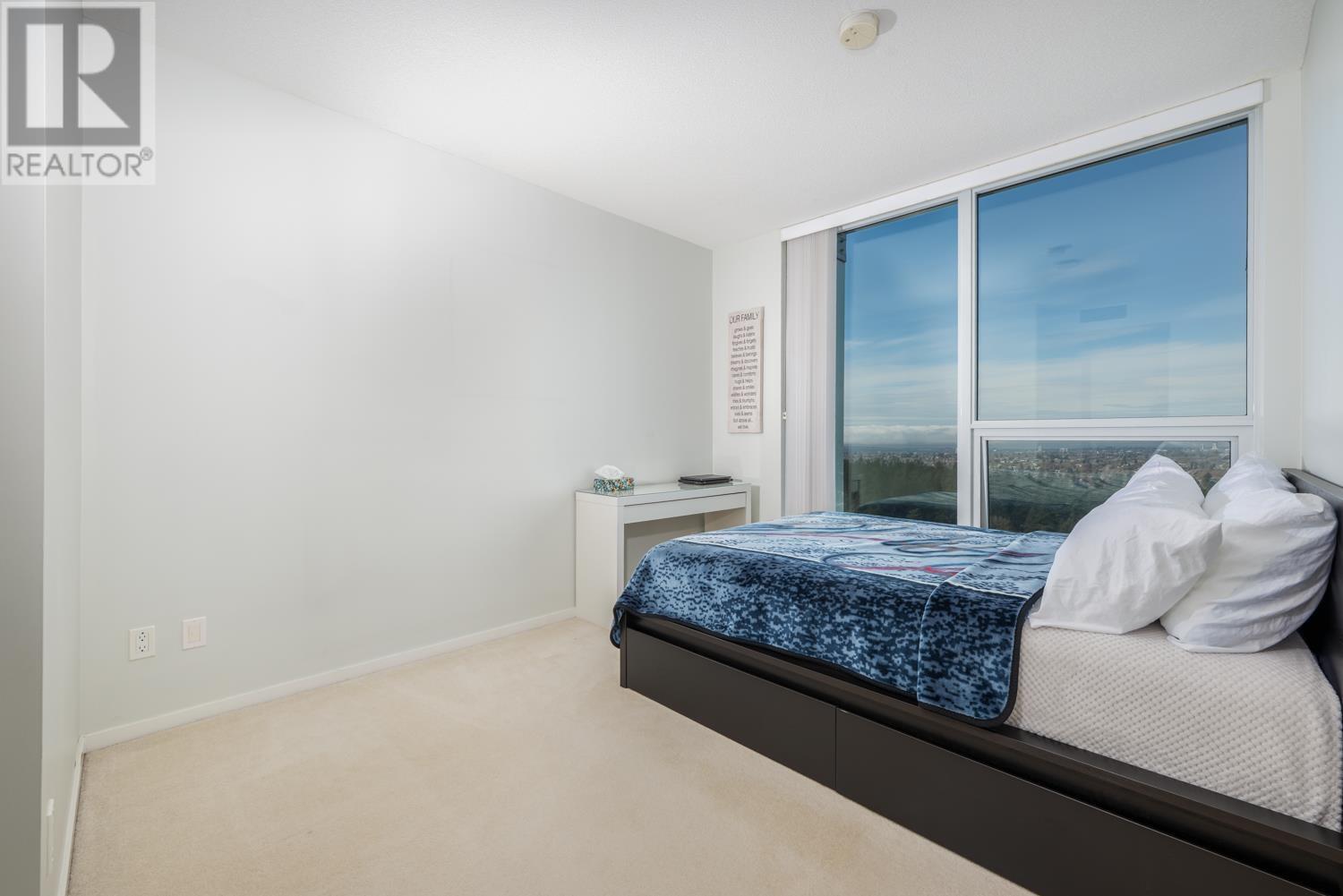 Listing Picture 8 of 27 : 3307 5883 BARKER AVENUE, Burnaby / 本拿比 - 魯藝地產 Yvonne Lu Group - MLS Medallion Club Member