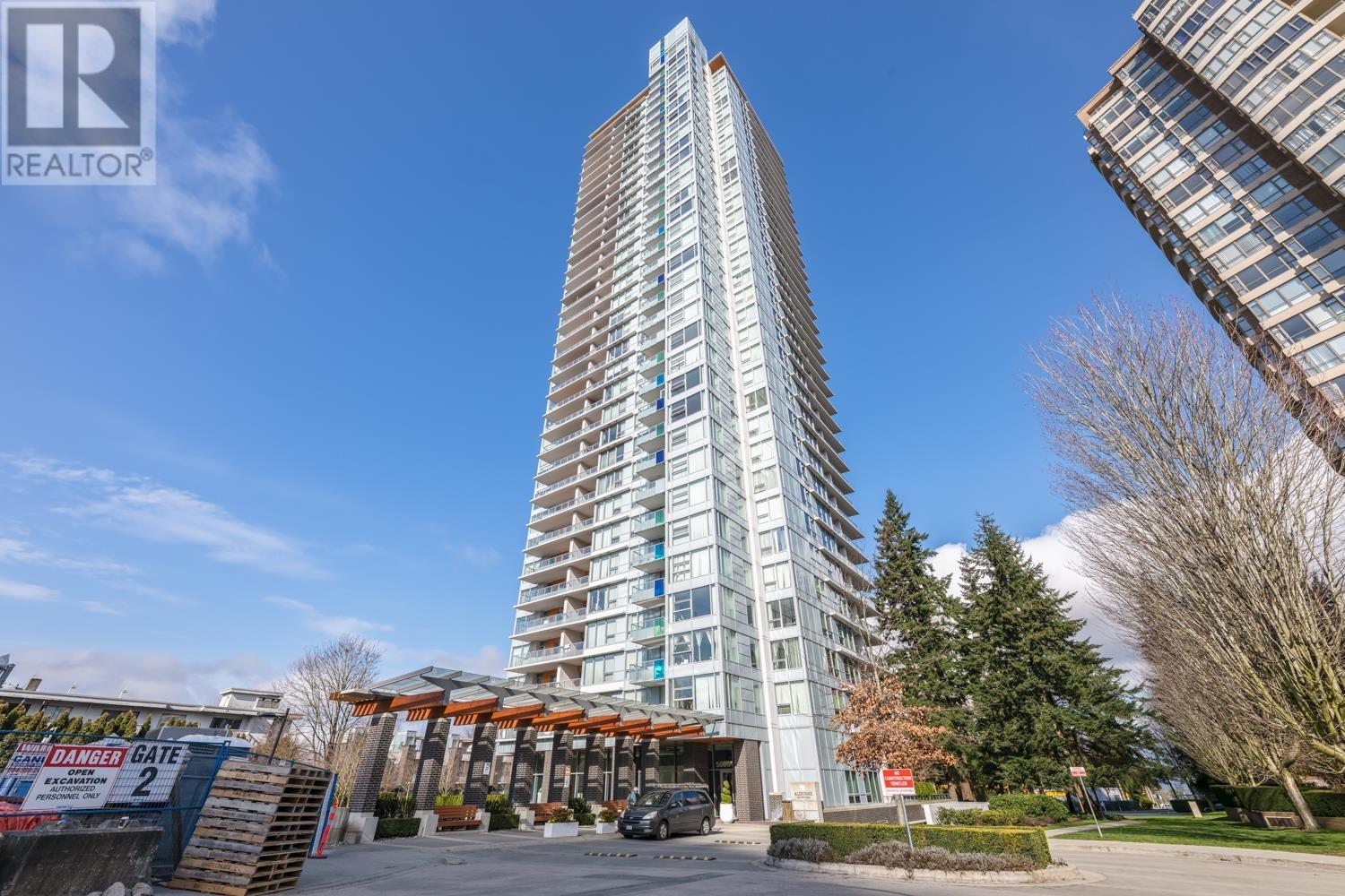Listing Picture 19 of 27 : 3307 5883 BARKER AVENUE, Burnaby / 本拿比 - 魯藝地產 Yvonne Lu Group - MLS Medallion Club Member
