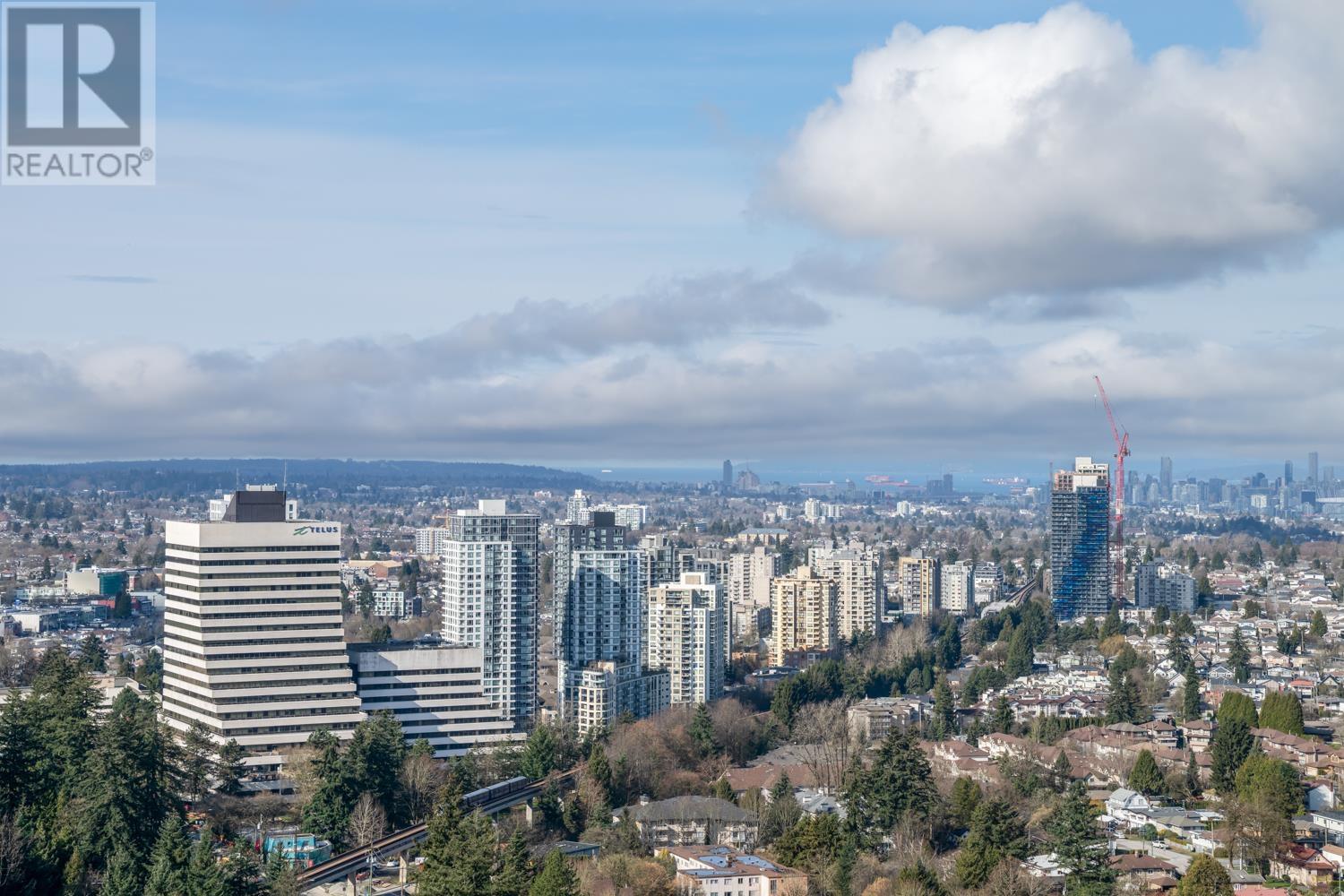 Listing Picture 15 of 27 : 3307 5883 BARKER AVENUE, Burnaby / 本拿比 - 魯藝地產 Yvonne Lu Group - MLS Medallion Club Member