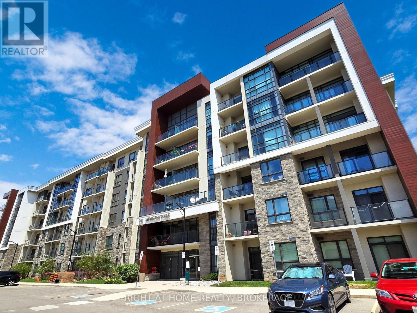 Property at 111 - 101 SHOREVIEW PLACE image 2