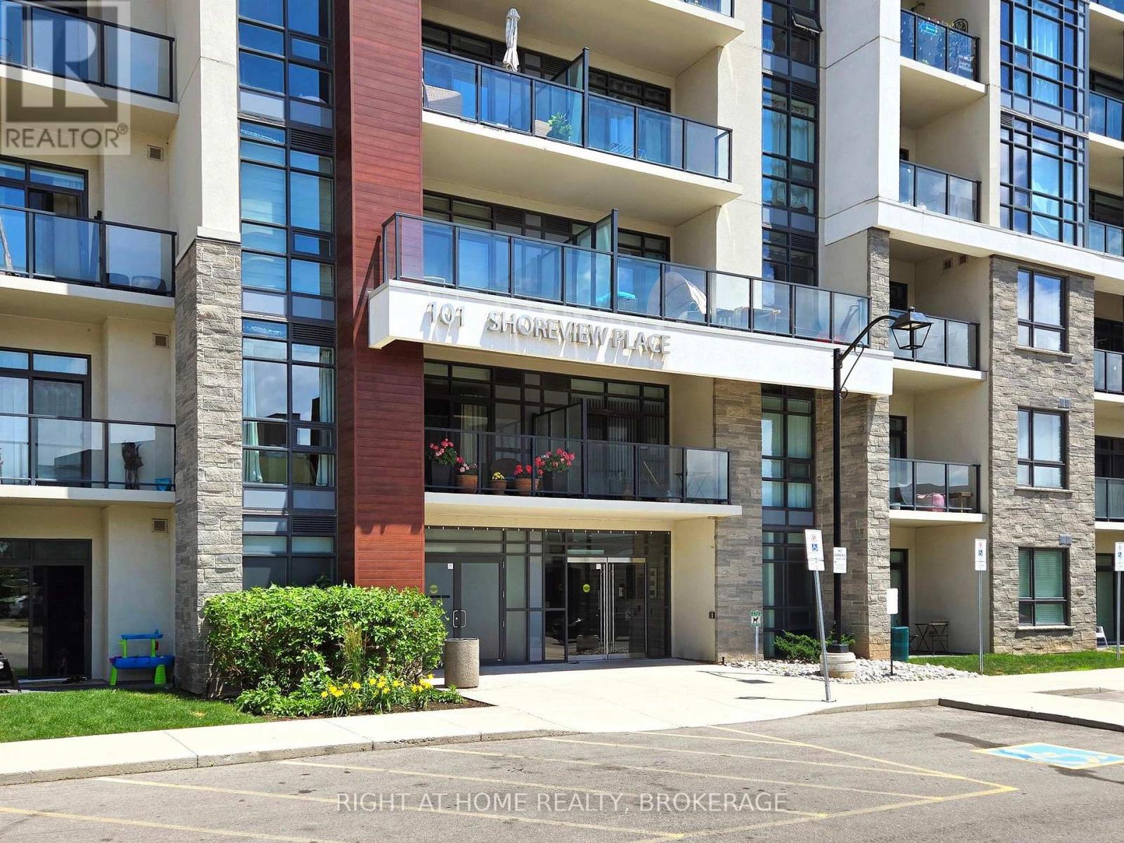 Property at 111 - 101 SHOREVIEW PLACE image 4